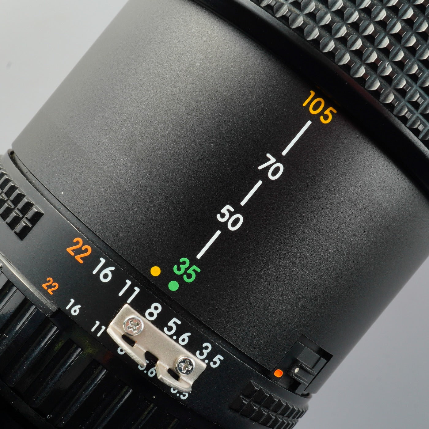 Nikon AF NIKKOR 35-105mm F/3.5-4.5 ズームレンズ