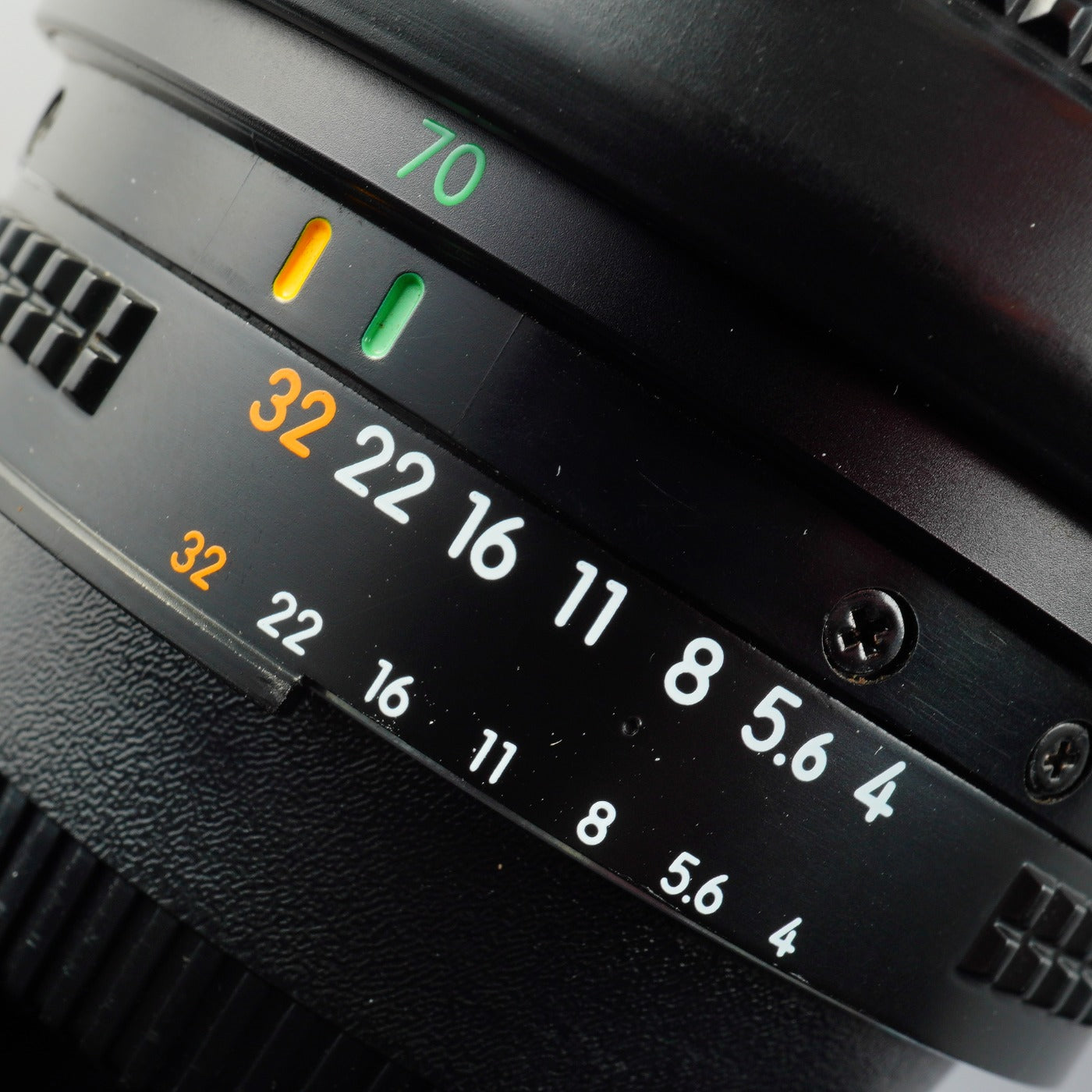 Nikon AF NIKKOR 70-210mm F/4-5.6 ズームレンズ