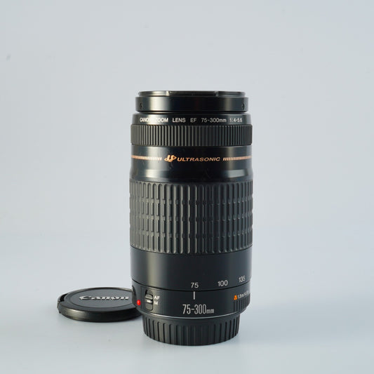 Canon EF 75-300mm F/4-5.6 USM ズームレンズ