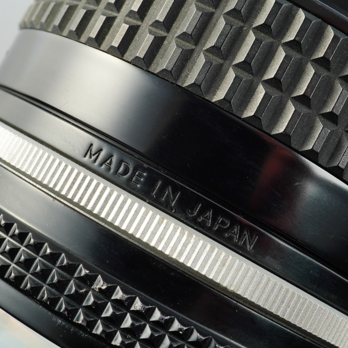 Nikon Ai NIKKOR 35mm F/2.8 単焦点レンズ