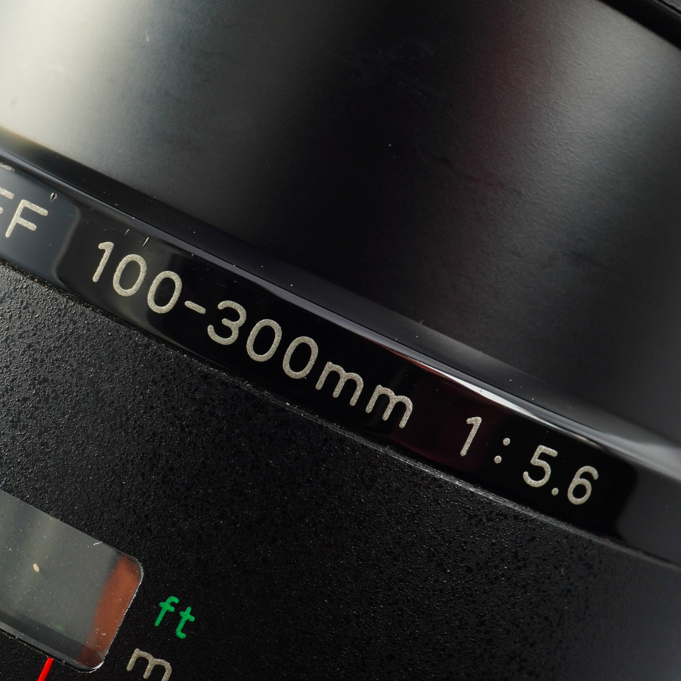 Canon EF 100-300mm F/5.6 ズームレンズ