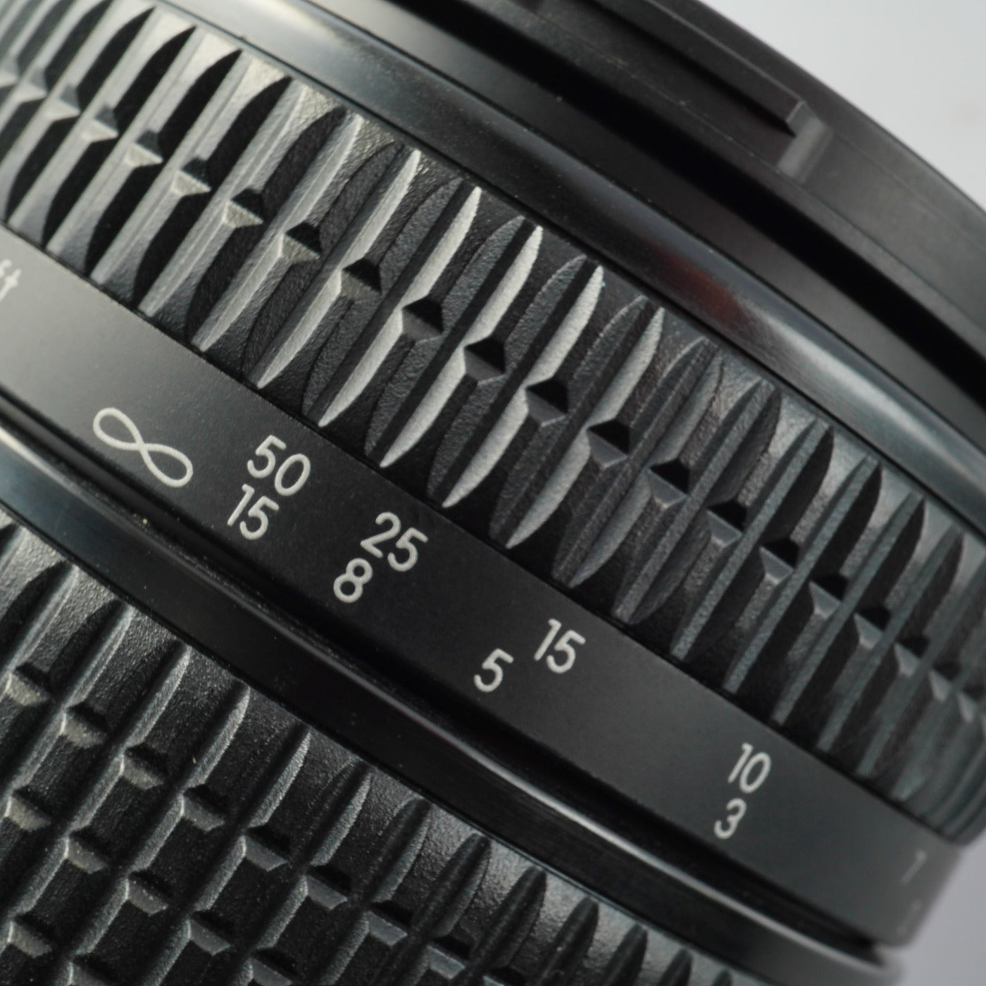 Nikon AF NIKKOR 70-300mm F/4-5.6 D ズームレンズ