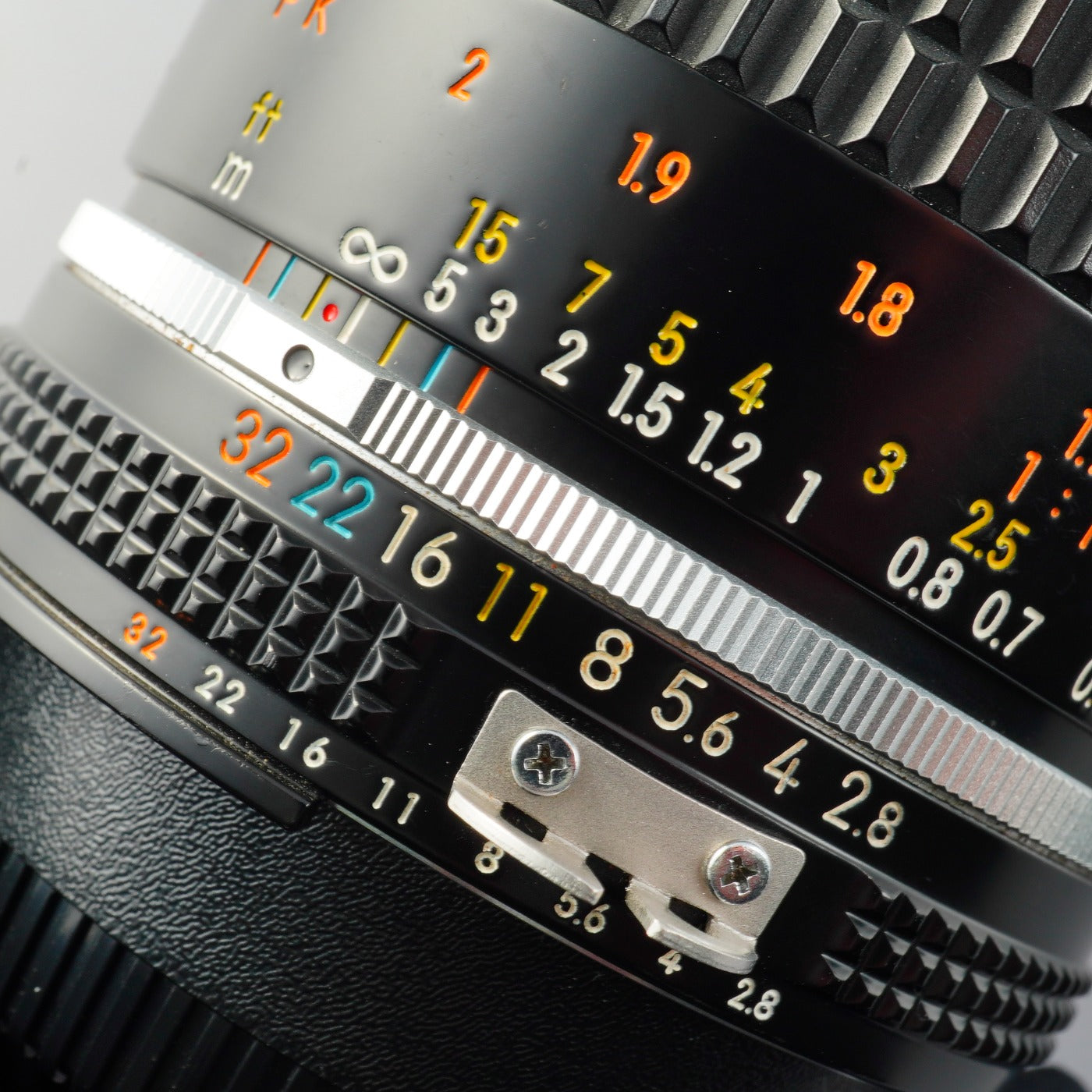 Nikon Ai-s Micro NIKKOR 55mm F/2.8 マクロレンズ