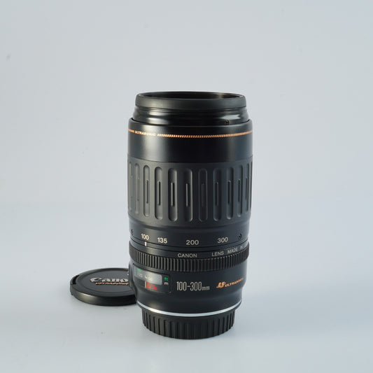 Canon EF 100-300mm F/4.5-5.6 USM ズームレンズ
