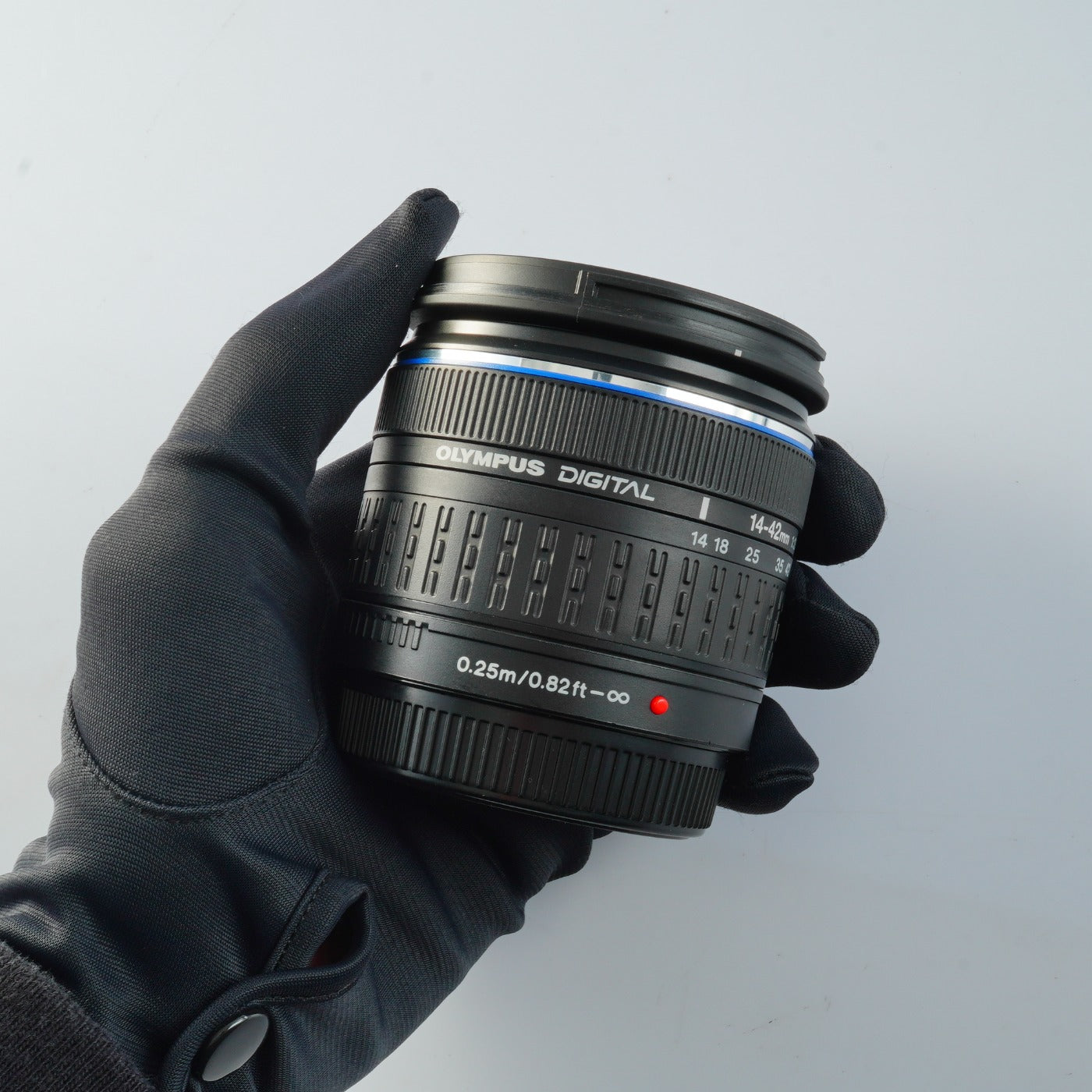 OLYMPUS ZUIKO DIGITAL 14-42mm F/3.5-5.6 ED ズームレンズ