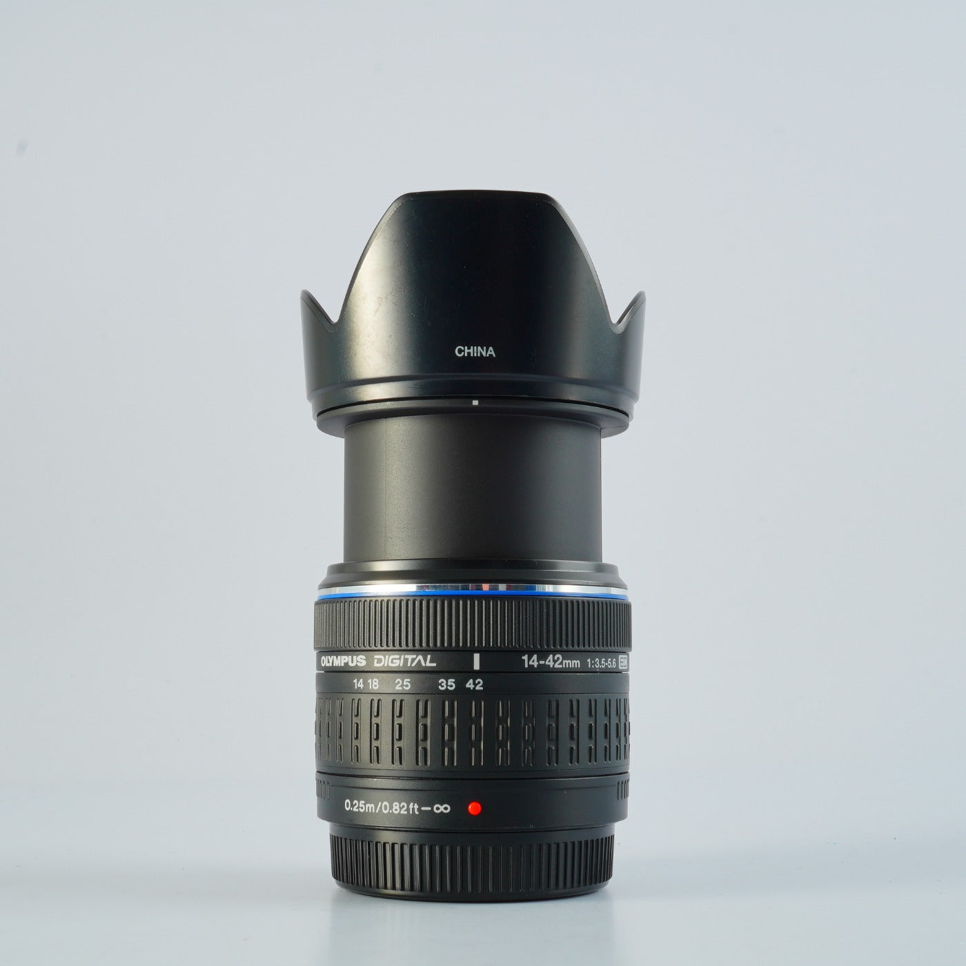 OLYMPUS ZUIKO DIGITAL 14-42mm F/3.5-5.6 ED ズームレンズ