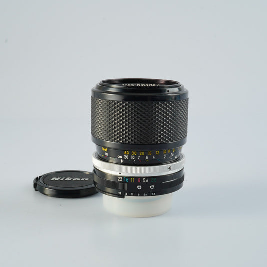 Nikon Ai Zoom-NIKKOR.C Auto 43-86mm F/3.5 ズームレンズ