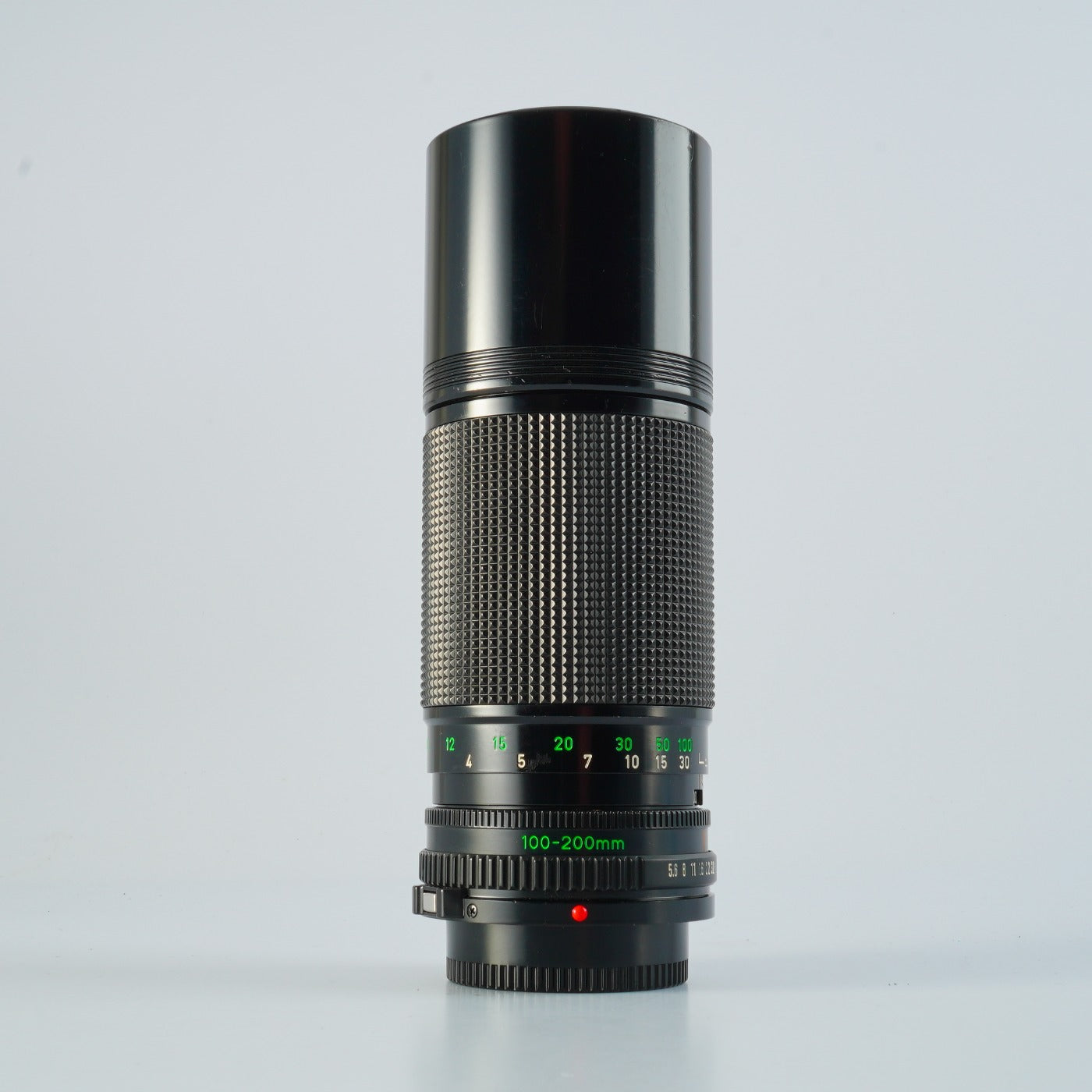 Canon FD 100-200mm F/5.6 ズームレンズ