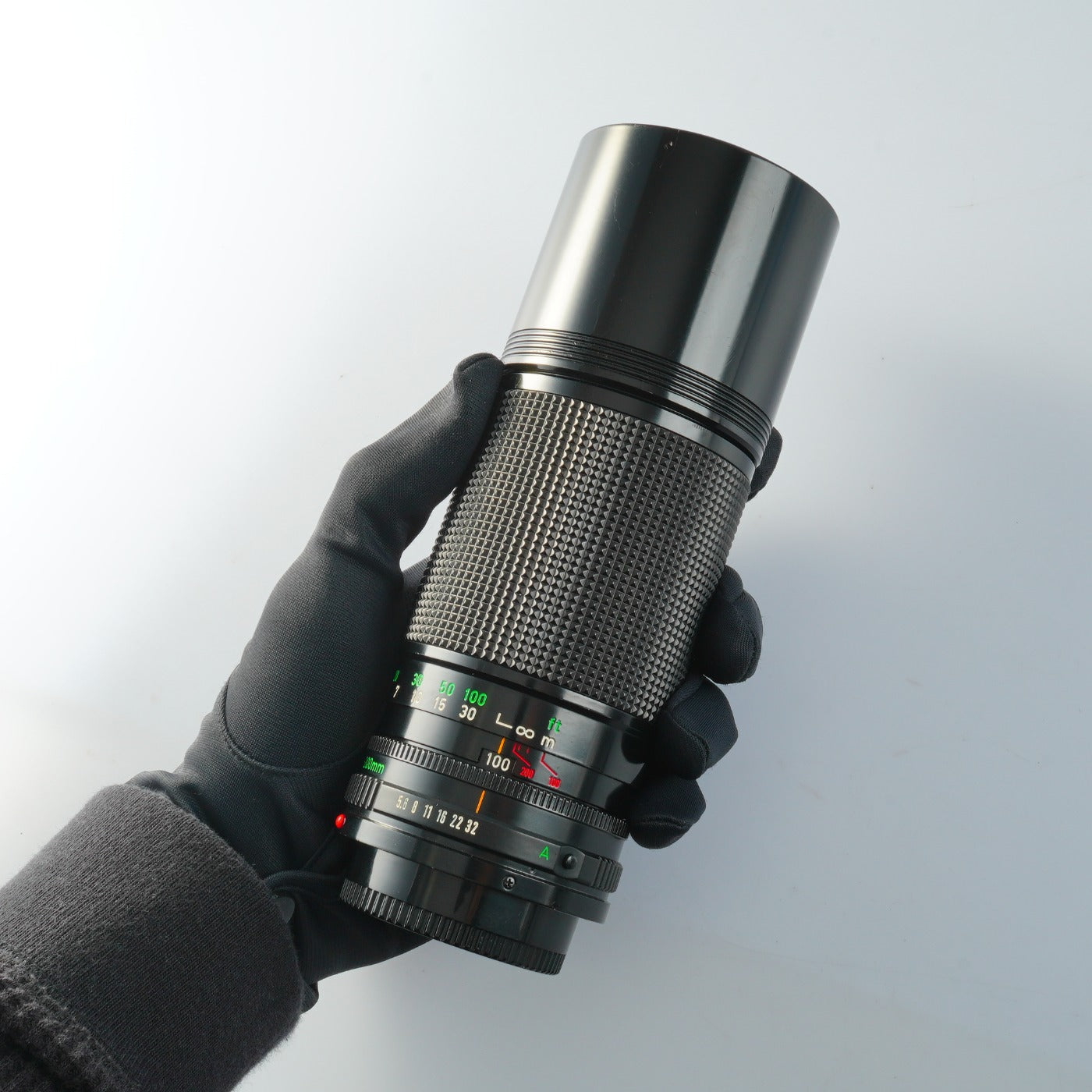 Canon FD 100-200mm F/5.6 ズームレンズ