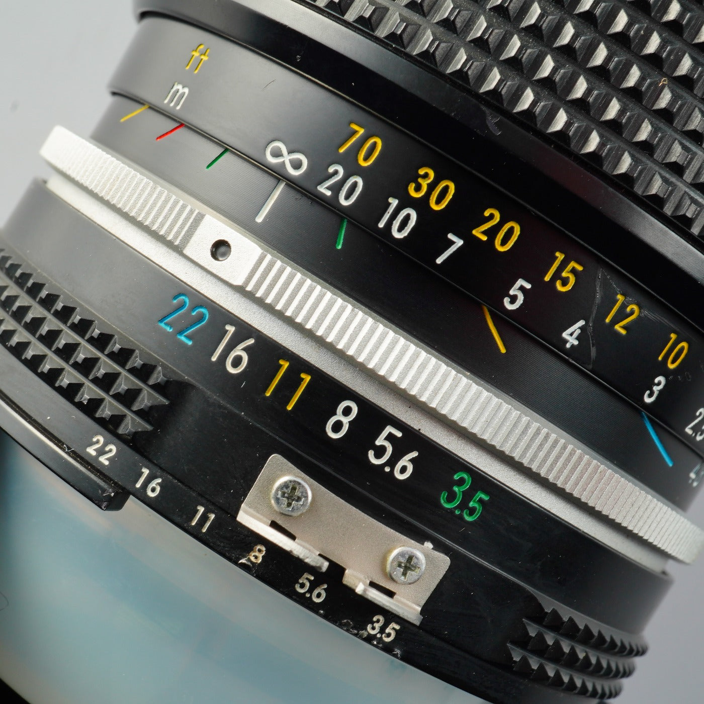 Nikon Ai Zoom-NIKKOR 43-86mm F/3.5 ズームレンズ