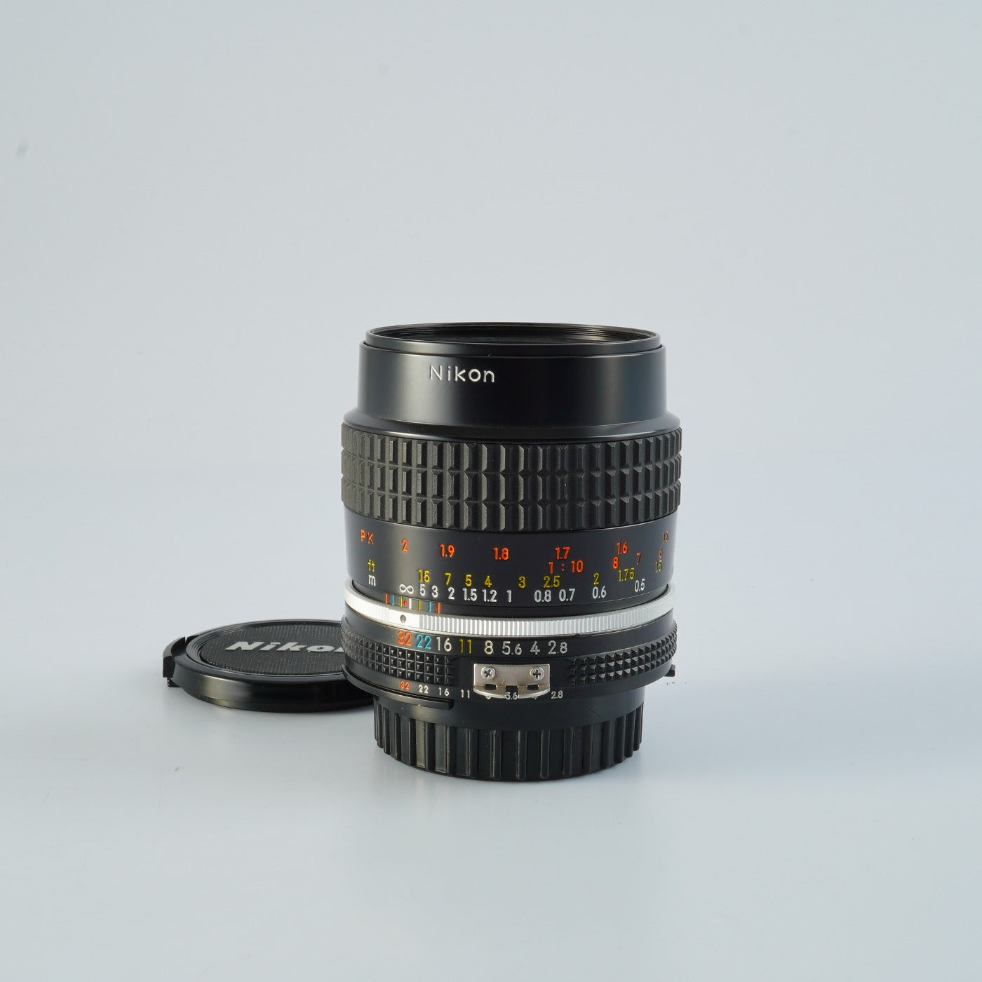 Nikon Ai-S Micro NIKKOR 55mm F/2.8 マクロレンズ