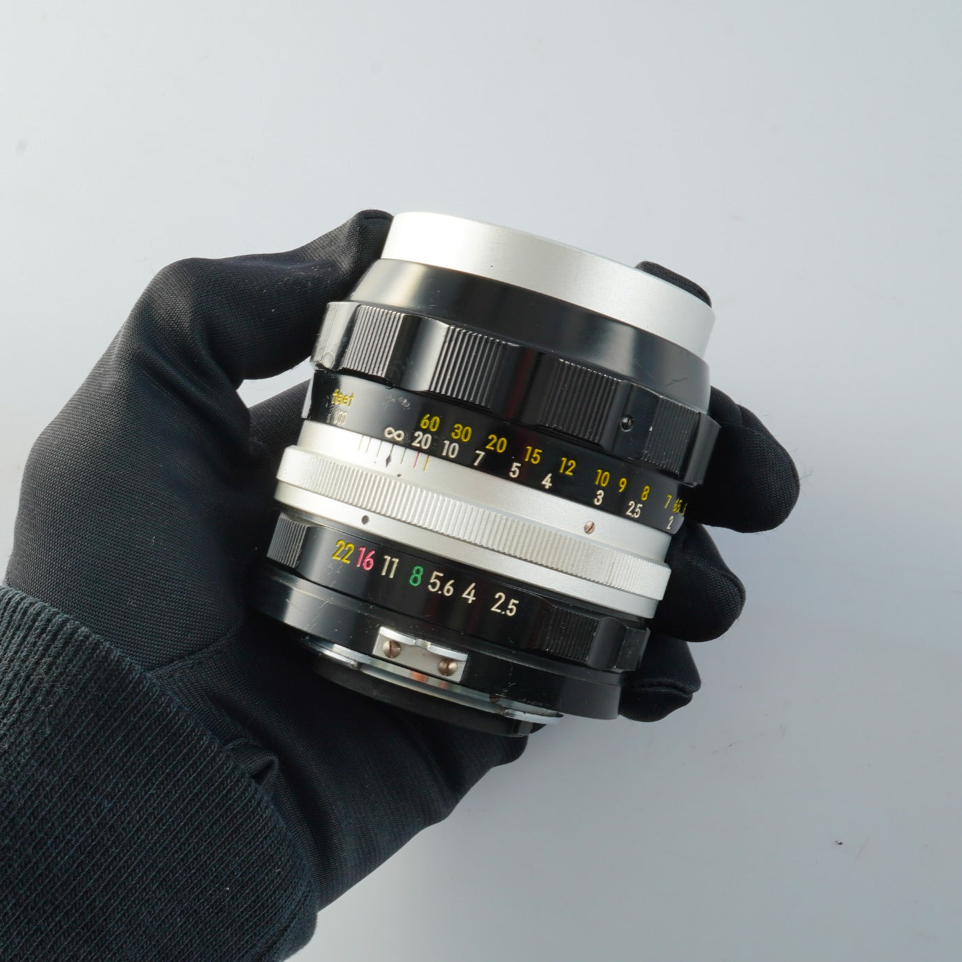 Nikon 非Ai NIKKOR-P Auto 105mm F/2.5 単焦点レンズ