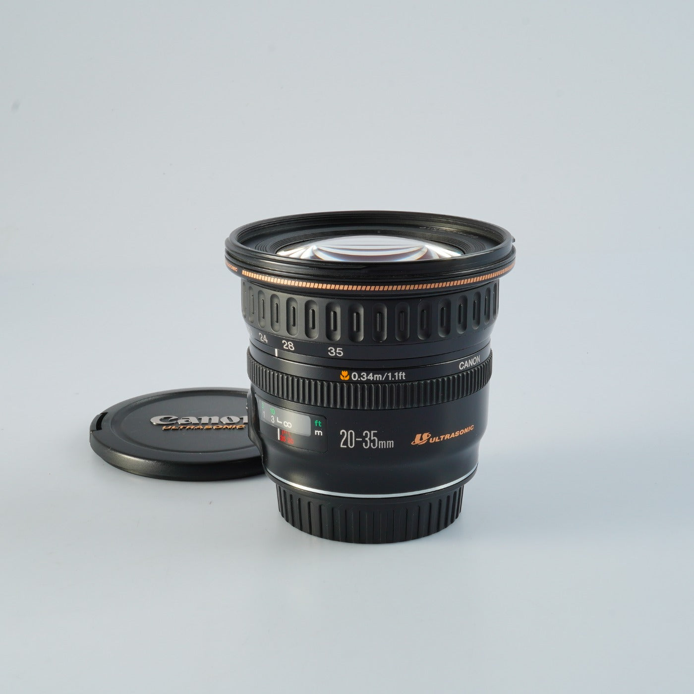Canon EF 20-35mm f/3.5-4.5 USM ズームレンズ