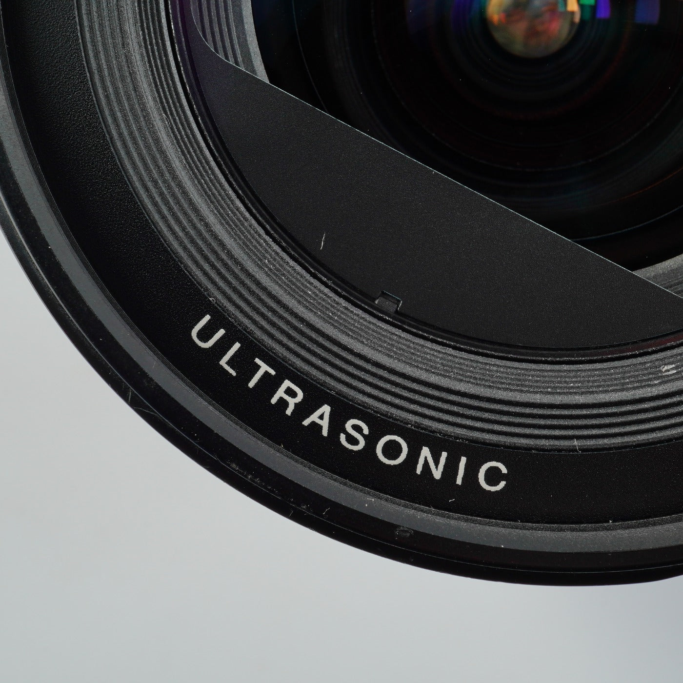 Canon EF 20-35mm f/3.5-4.5 USM ズームレンズ