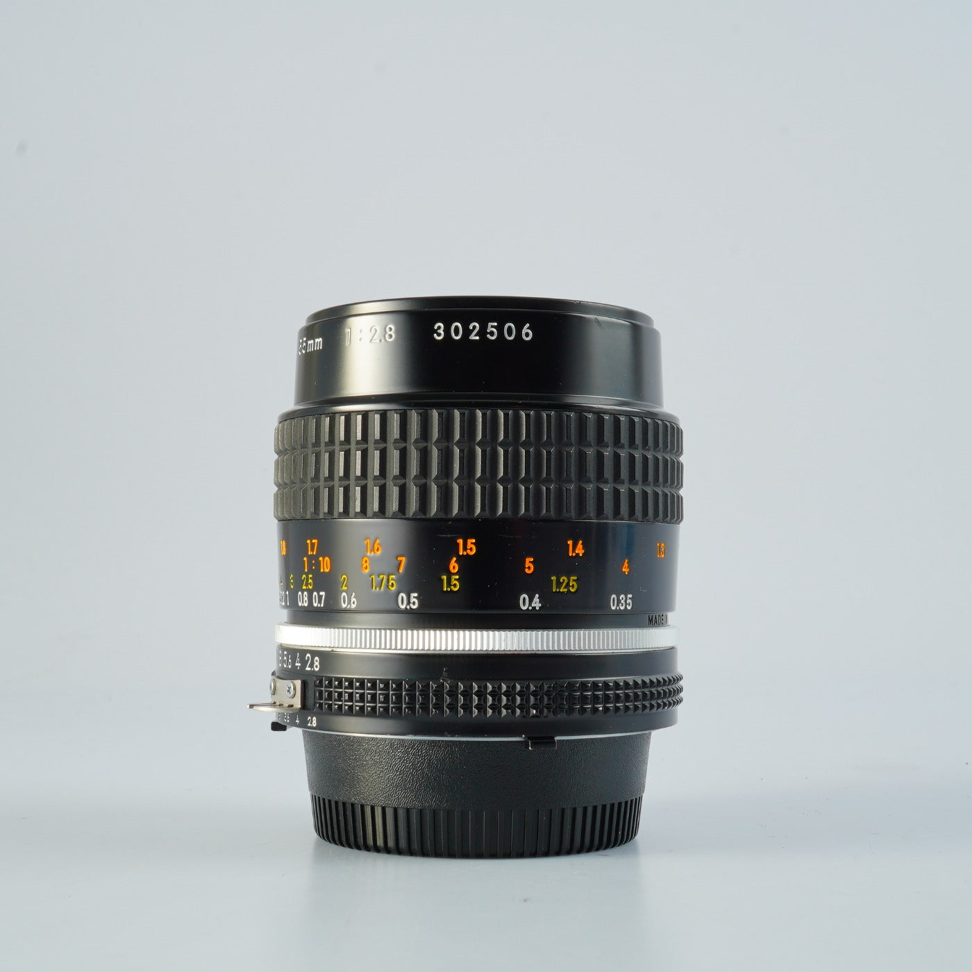 Nikon Ai-s Micro NIKKOR 55mm F/2.8 マクロレンズ