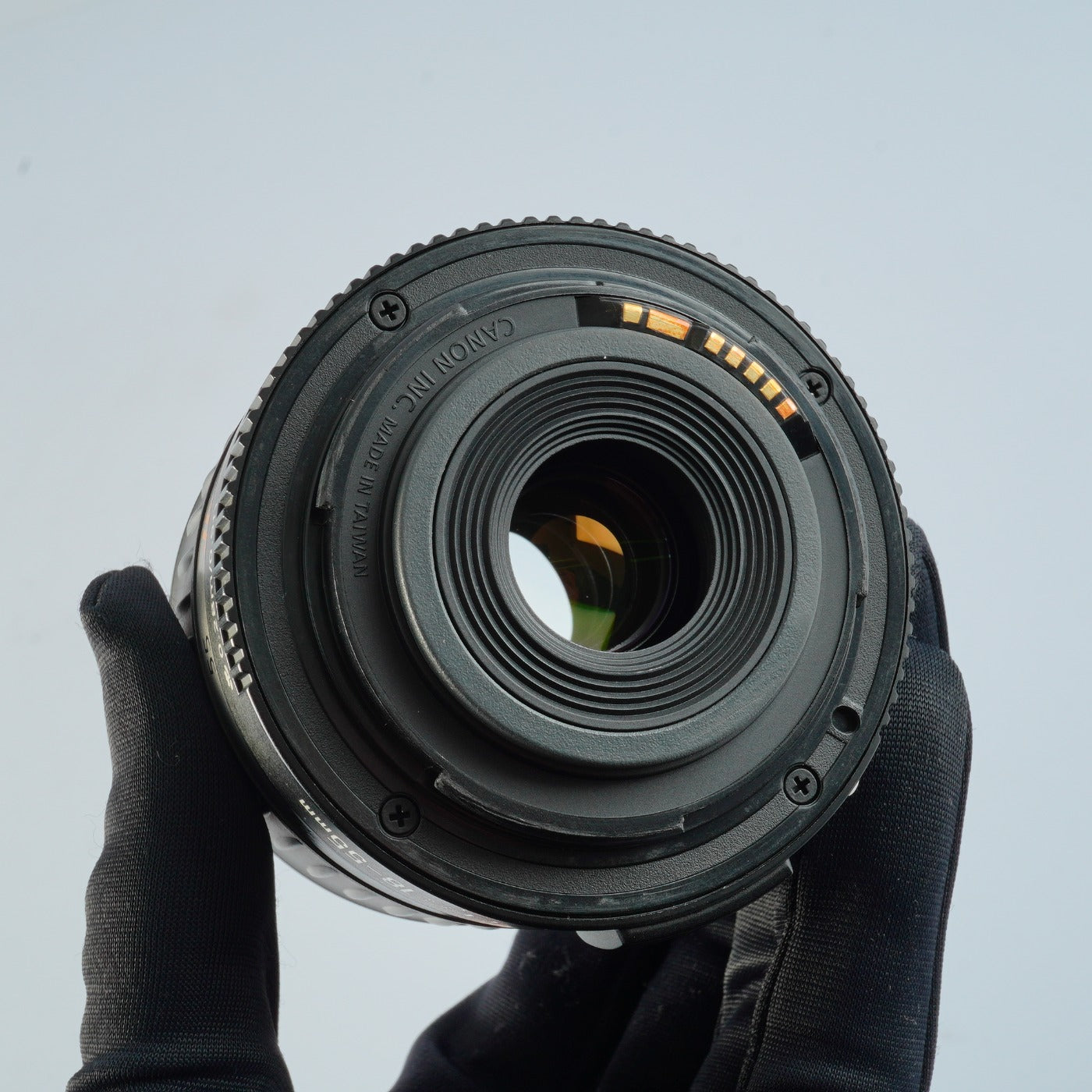 Canon EOS 20D + EF-S 18-55mm F/3.5-5.6Ⅱ USM + CF 2GB デジタル一眼レフカメラ