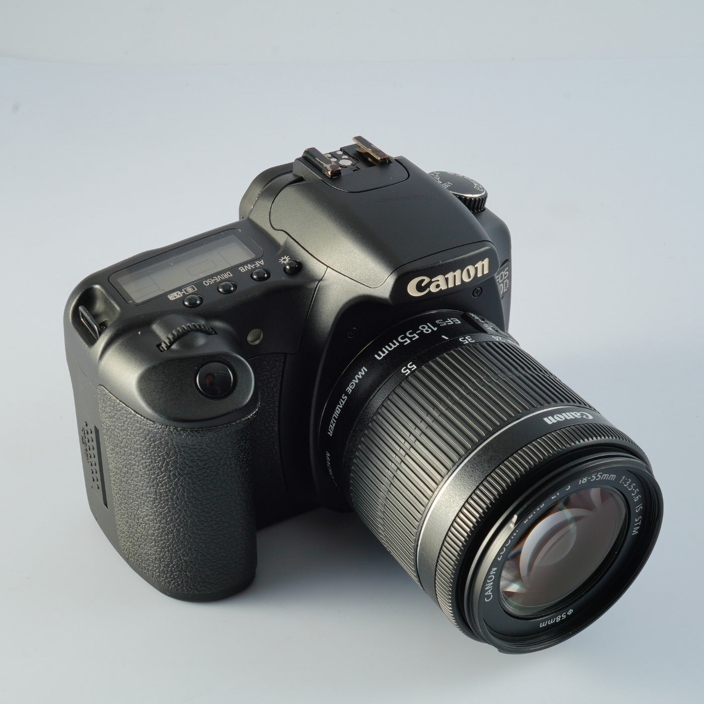 Canon EOS 30D + EF-S 18-55mm F/3.5-5.6 IS + CF 2GB デジタル一眼レフカメラ