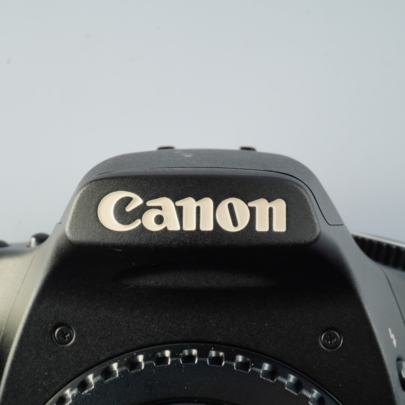 Canon EOS 30D + EF-S 18-55mm F/3.5-5.6 IS + CF 2GB デジタル一眼レフカメラ