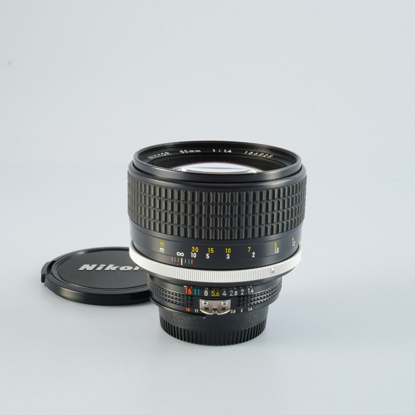 Nikon Ai-S NIKKOR 85mm F/1.4 単焦点レンズ