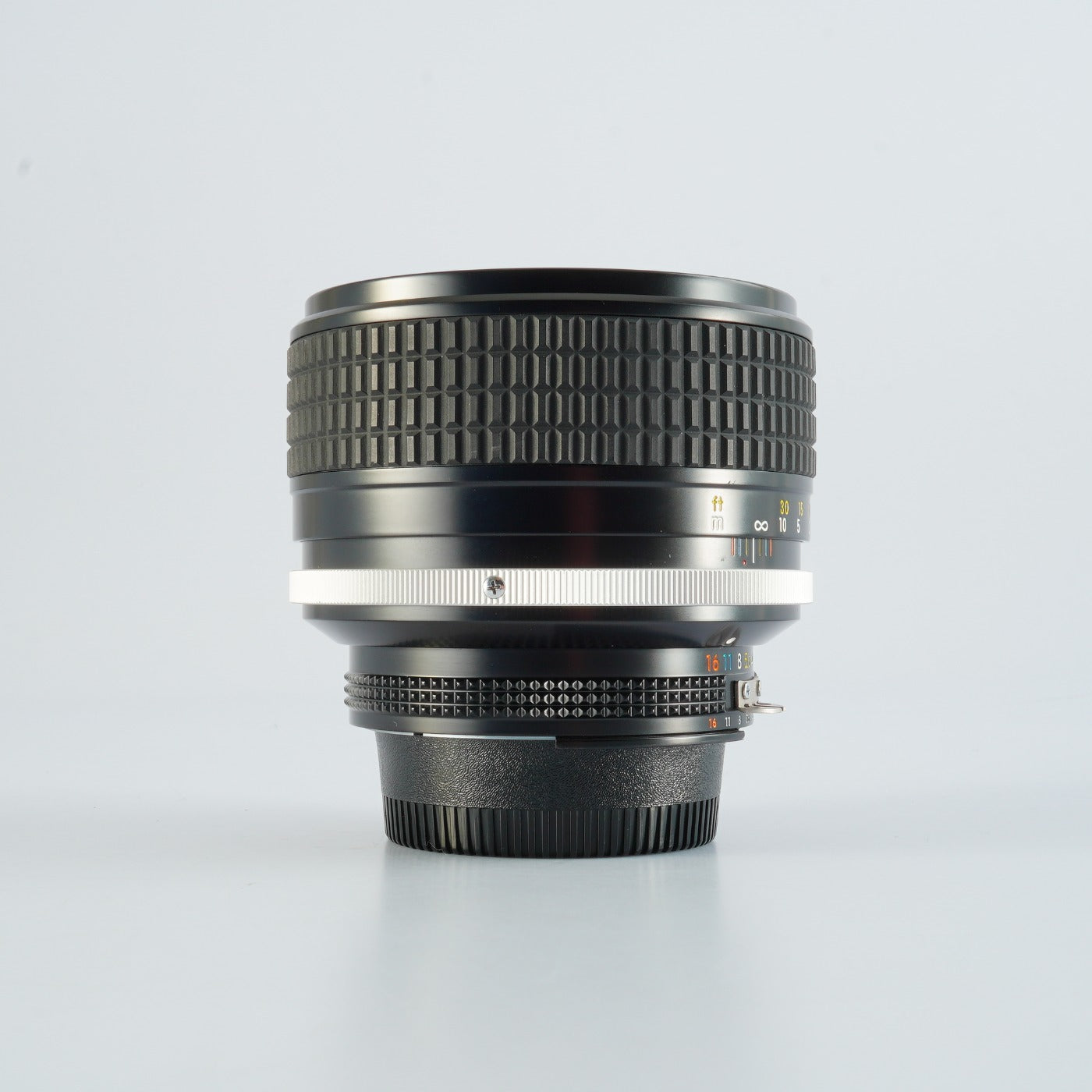 Nikon Ai-S NIKKOR 85mm F/1.4 単焦点レンズ