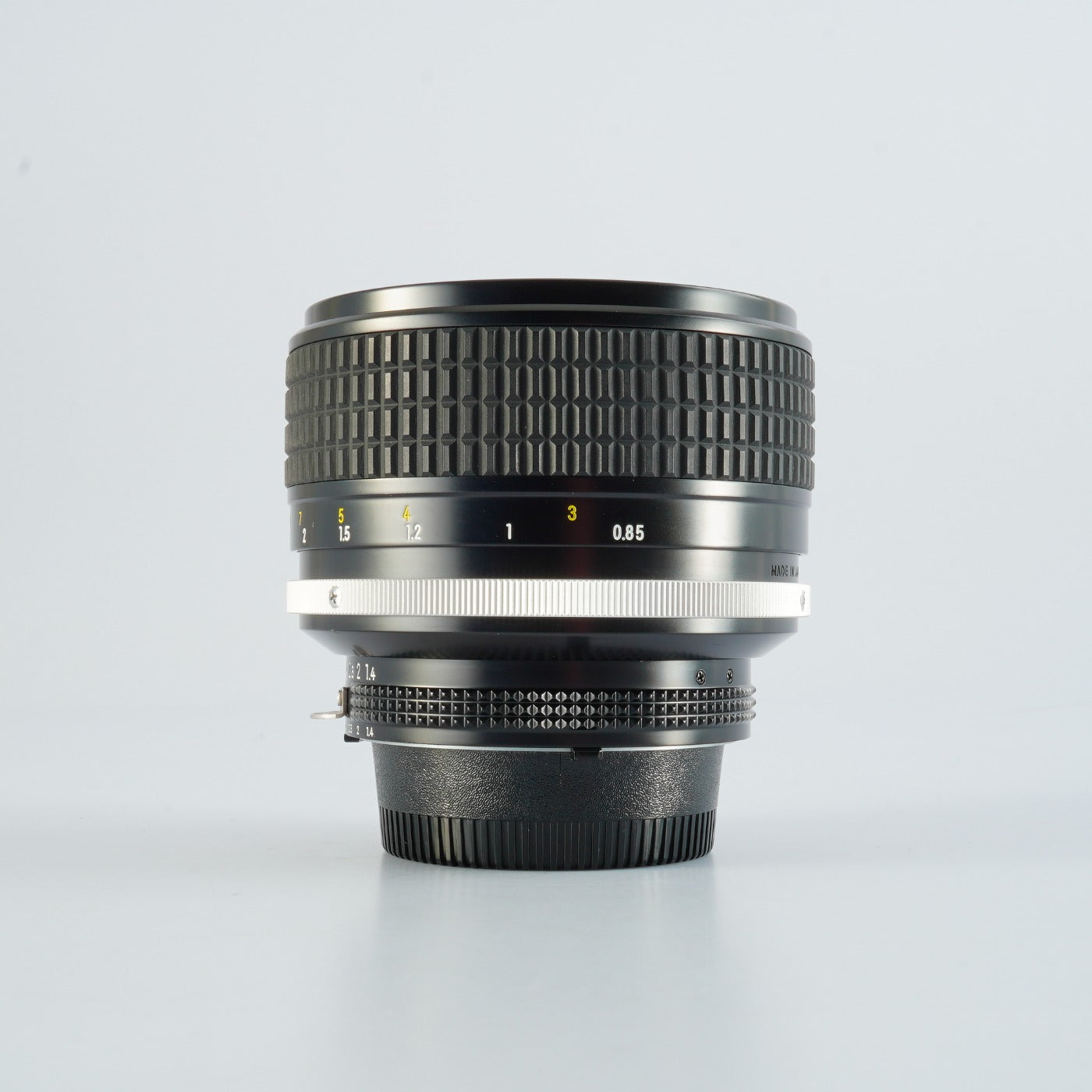 Nikon Ai-S NIKKOR 85mm F/1.4 単焦点レンズ