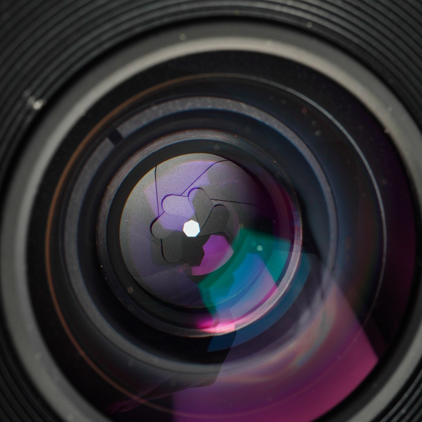 Nikon Ai NIKKOR 35mm F/2.8 単焦点レンズ