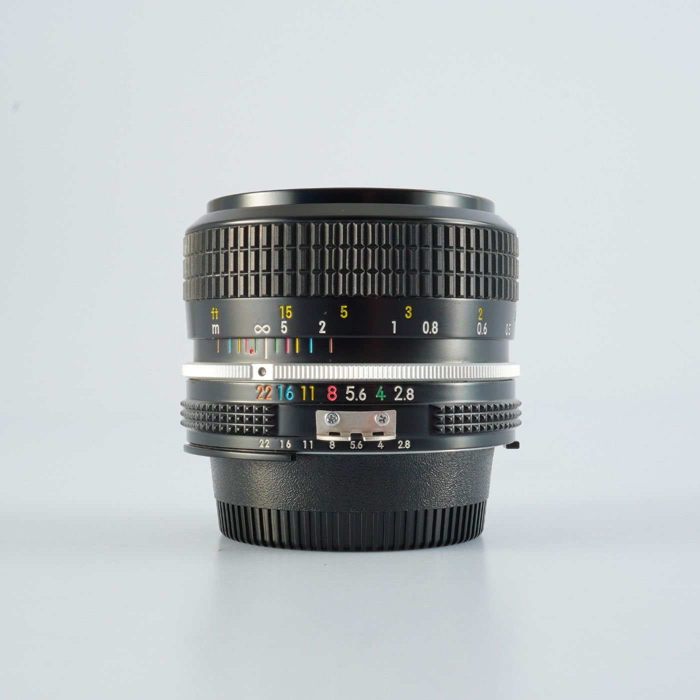 Nikon Ai NIKKOR 35mm F/2.8 単焦点レンズ