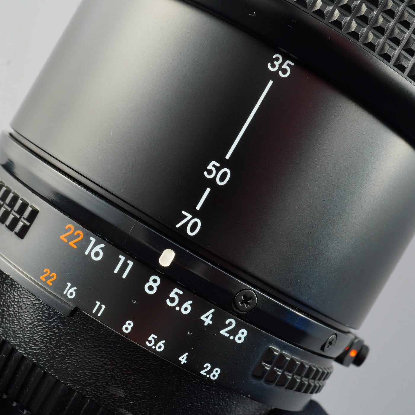 Nikon AF NIKKOR 35-70mm F/2.8 ズームレンズ