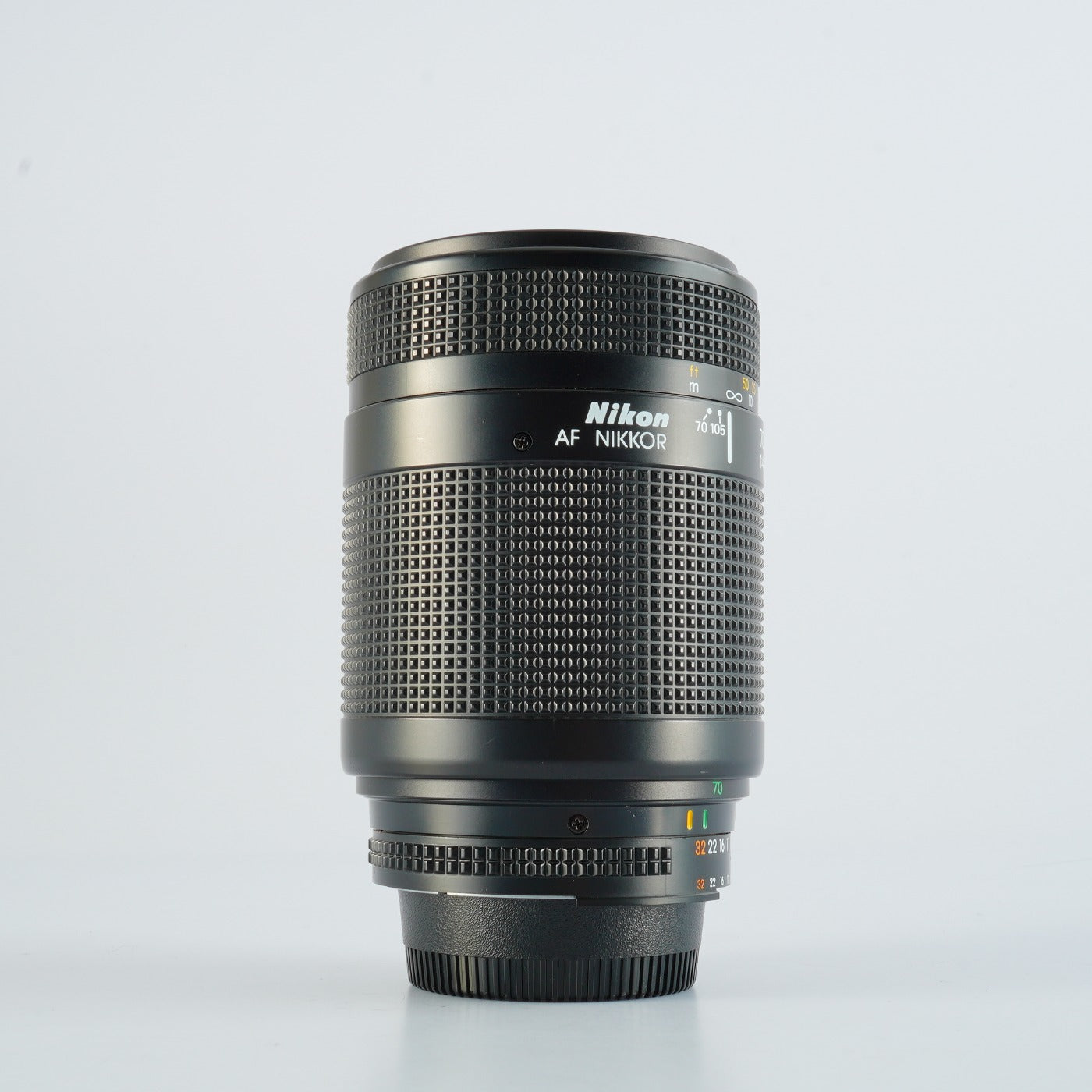 Nikon AF NIKKOR 70-210mm F/4-5.6 ズームレンズ