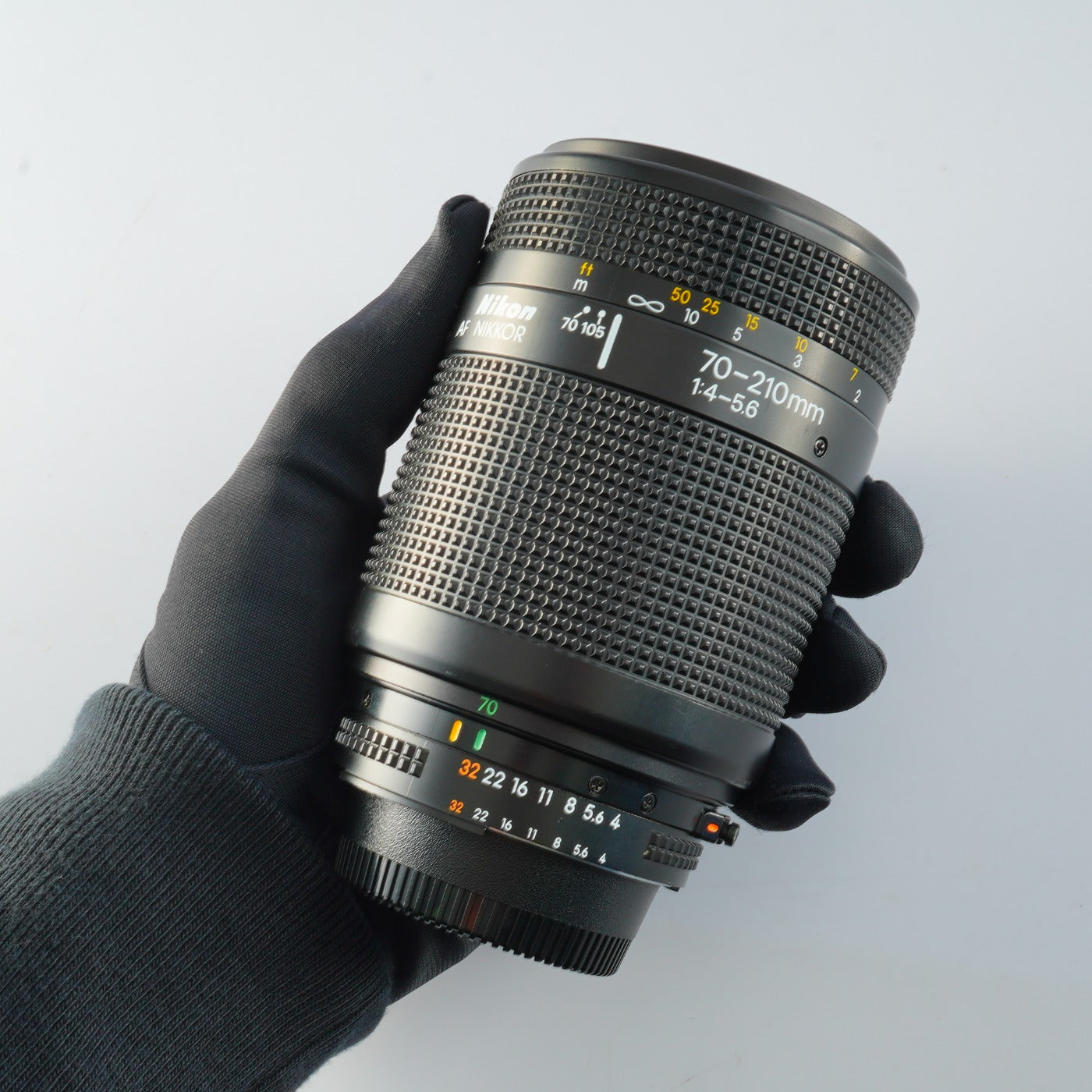 Nikon AF NIKKOR 70-210mm F/4-5.6 ズームレンズ