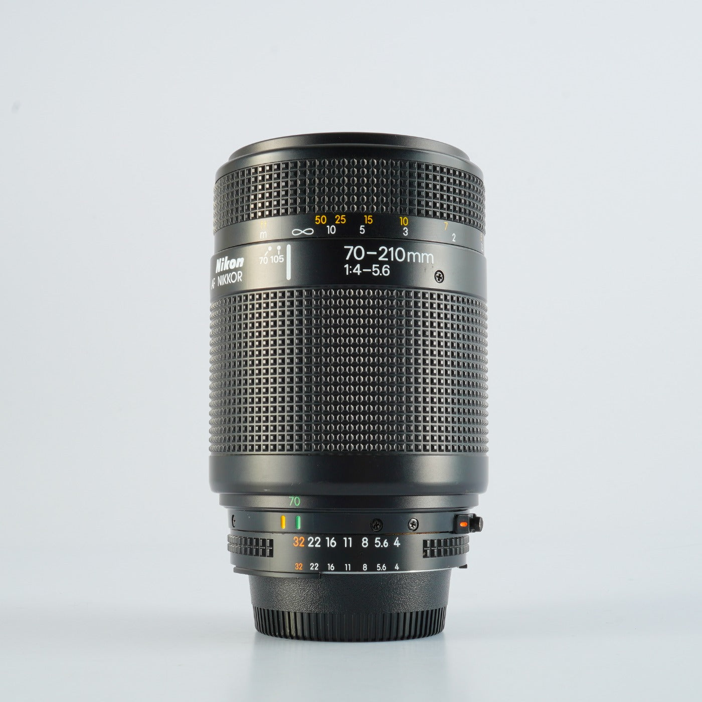 Nikon AF NIKKOR 70-210mm F/4-5.6 ズームレンズ