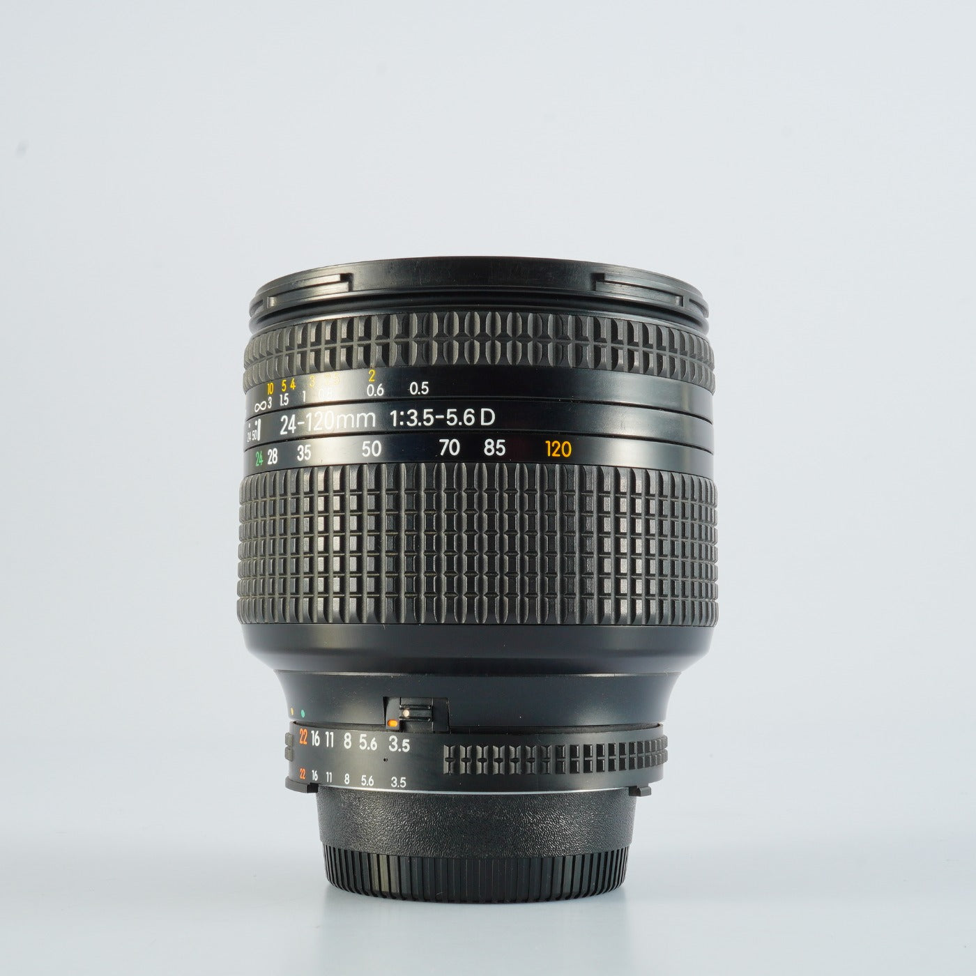 Nikon AF NIKKOR 24-120mm F/3.5-5.6 D Zoom Lens