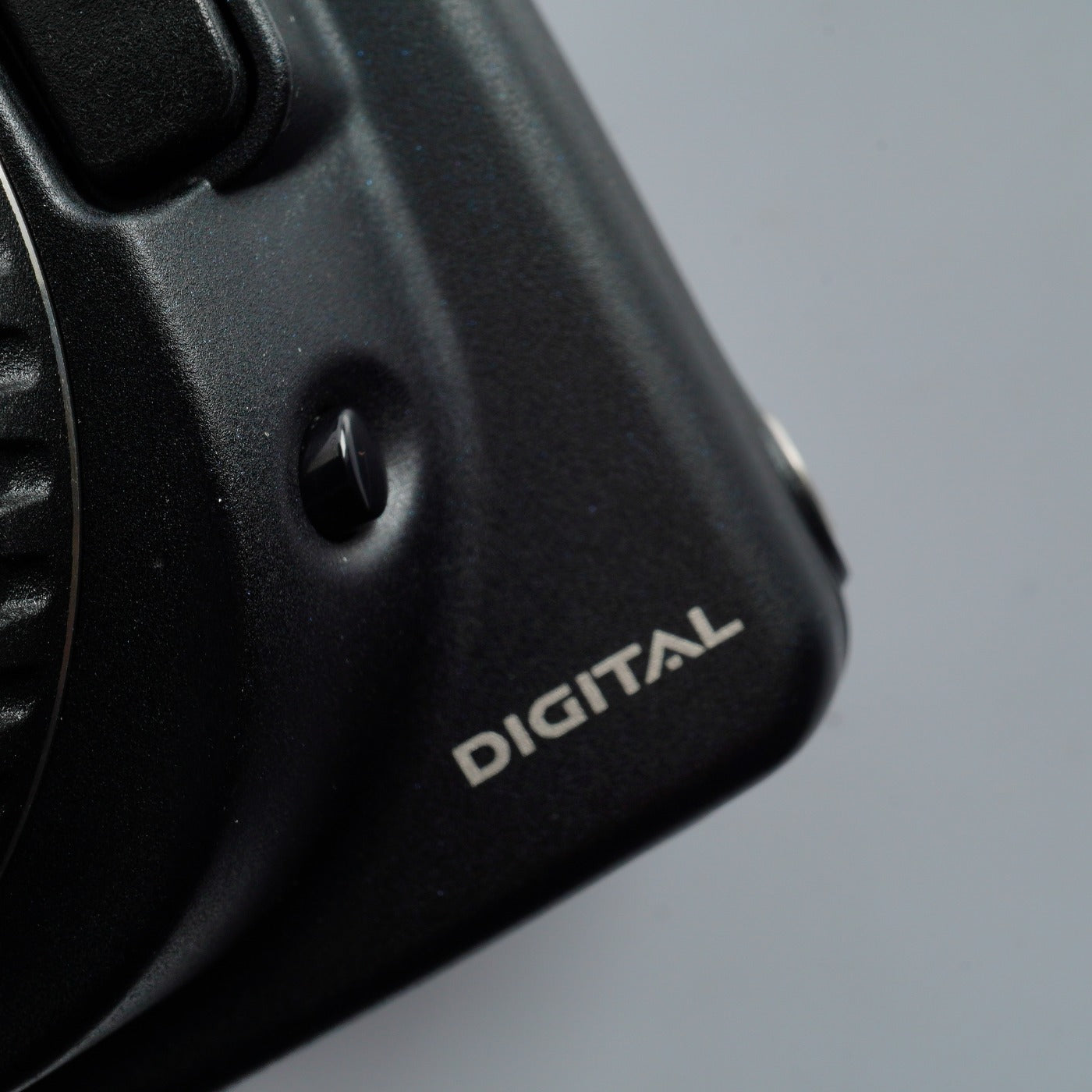 Canon EOS 10D ＋ EF 28-80mm F/3.5-5.6 Ⅳ + CF 2GB デジタル一眼レフカメラ