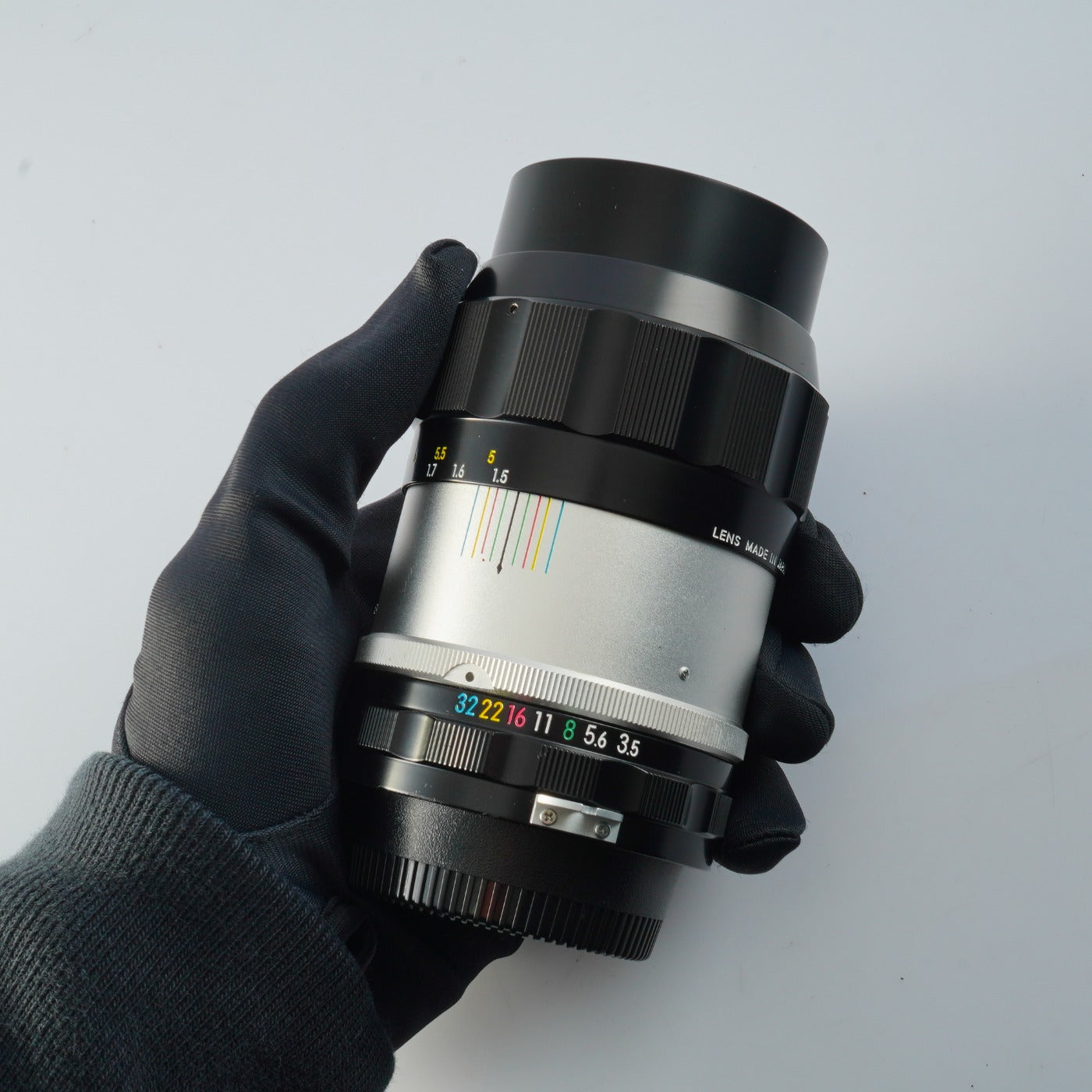 Canon EOS 40D + EF-S 18-55mm F/3.5-5.6 IS + CF 2GB デジタル一眼レフカメラ