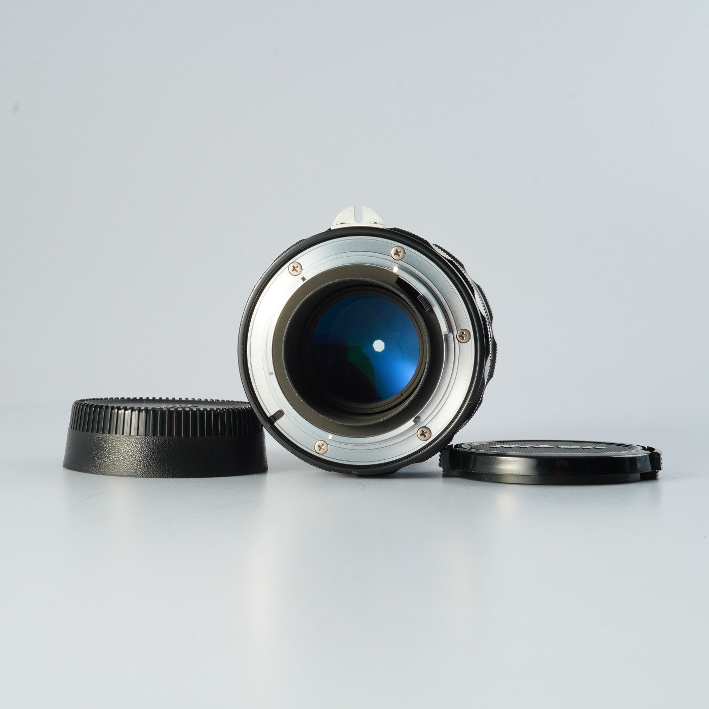 Canon EOS 40D + EF-S 18-55mm F/3.5-5.6 IS + CF 2GB デジタル一眼レフカメラ