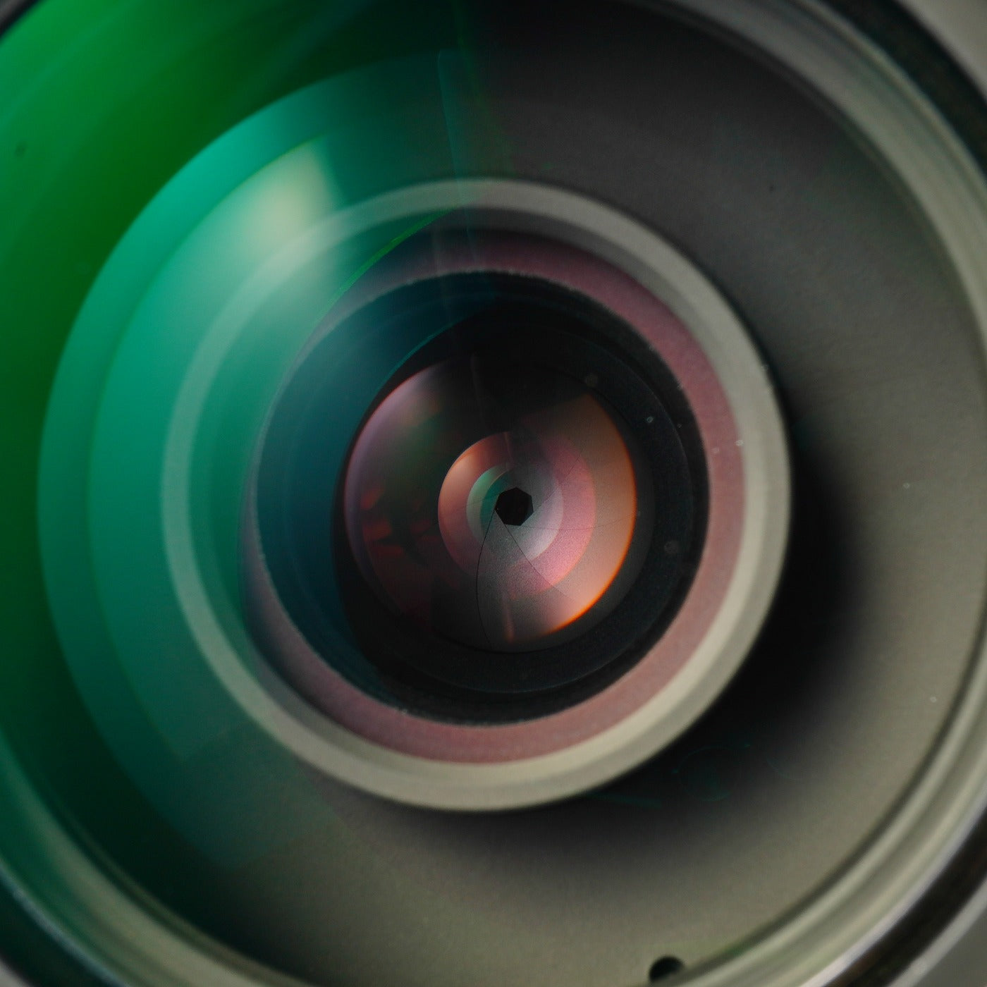 Nikon Ai Zoom-NIKKOR 43-86mm F/3.5 ズームレンズ