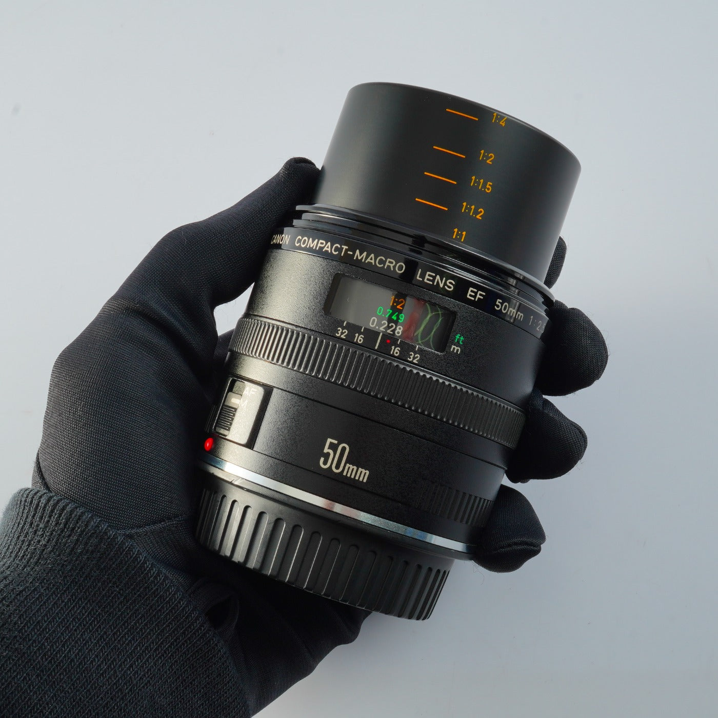 Canon EF 50mm F/2.5 Compact Macro 単焦点レンズ