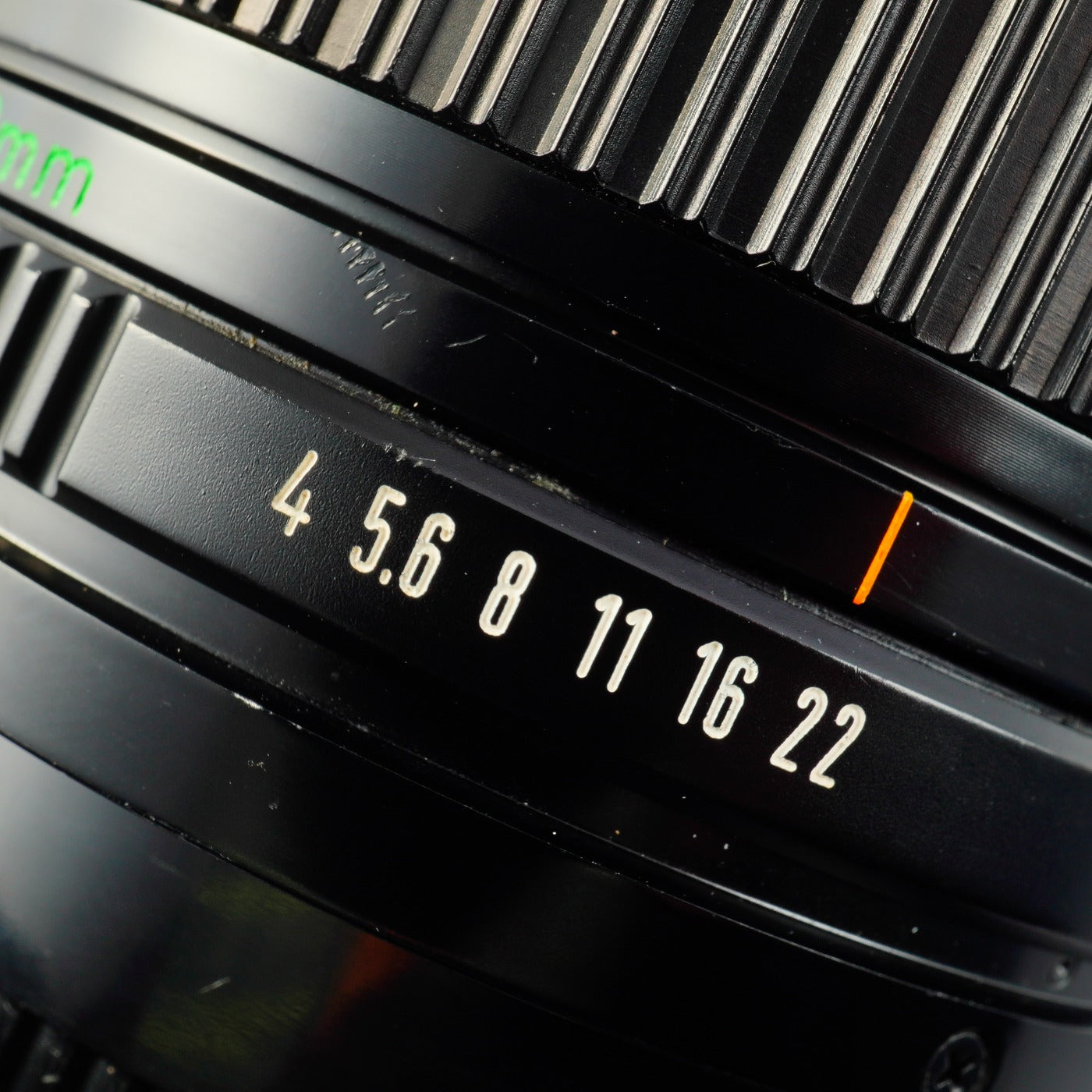 Canon FD 35-70mm F/4 ズームレンズ