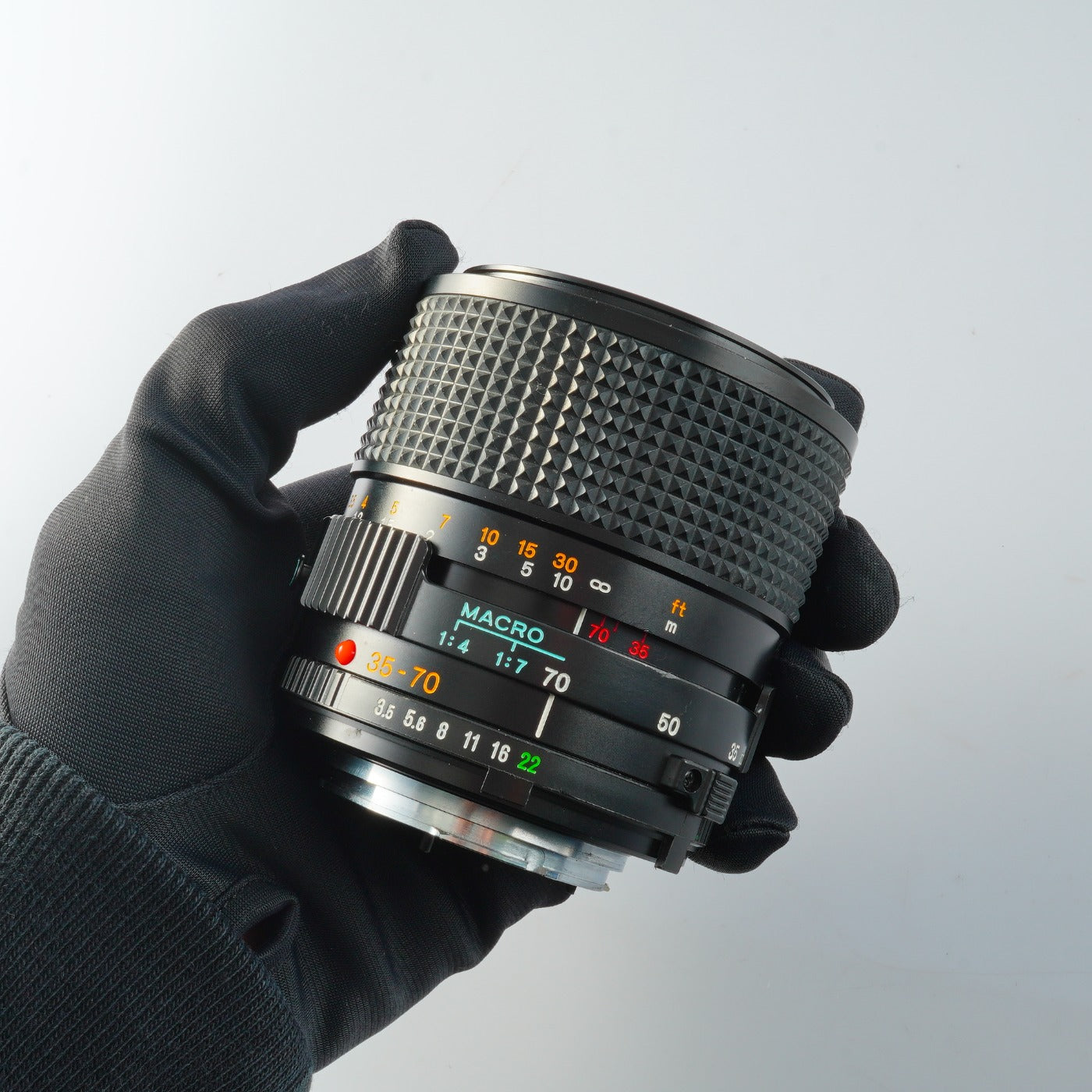 MINOLTA MD ZOOM 35-70mm F/3.5 MACRO ズームレンズ