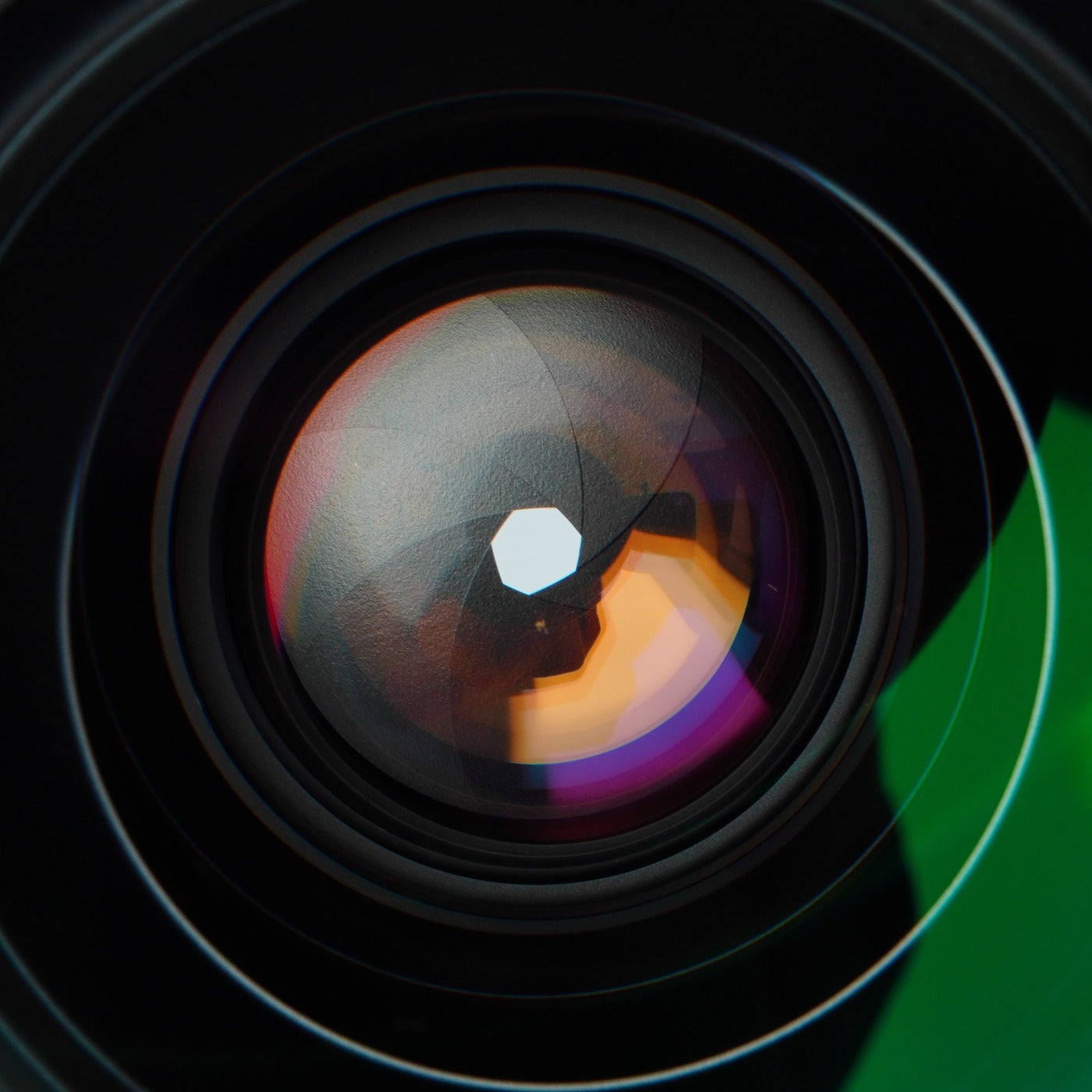 MINOLTA MD ZOOM 35-70mm F/3.5 MACRO ズームレンズ