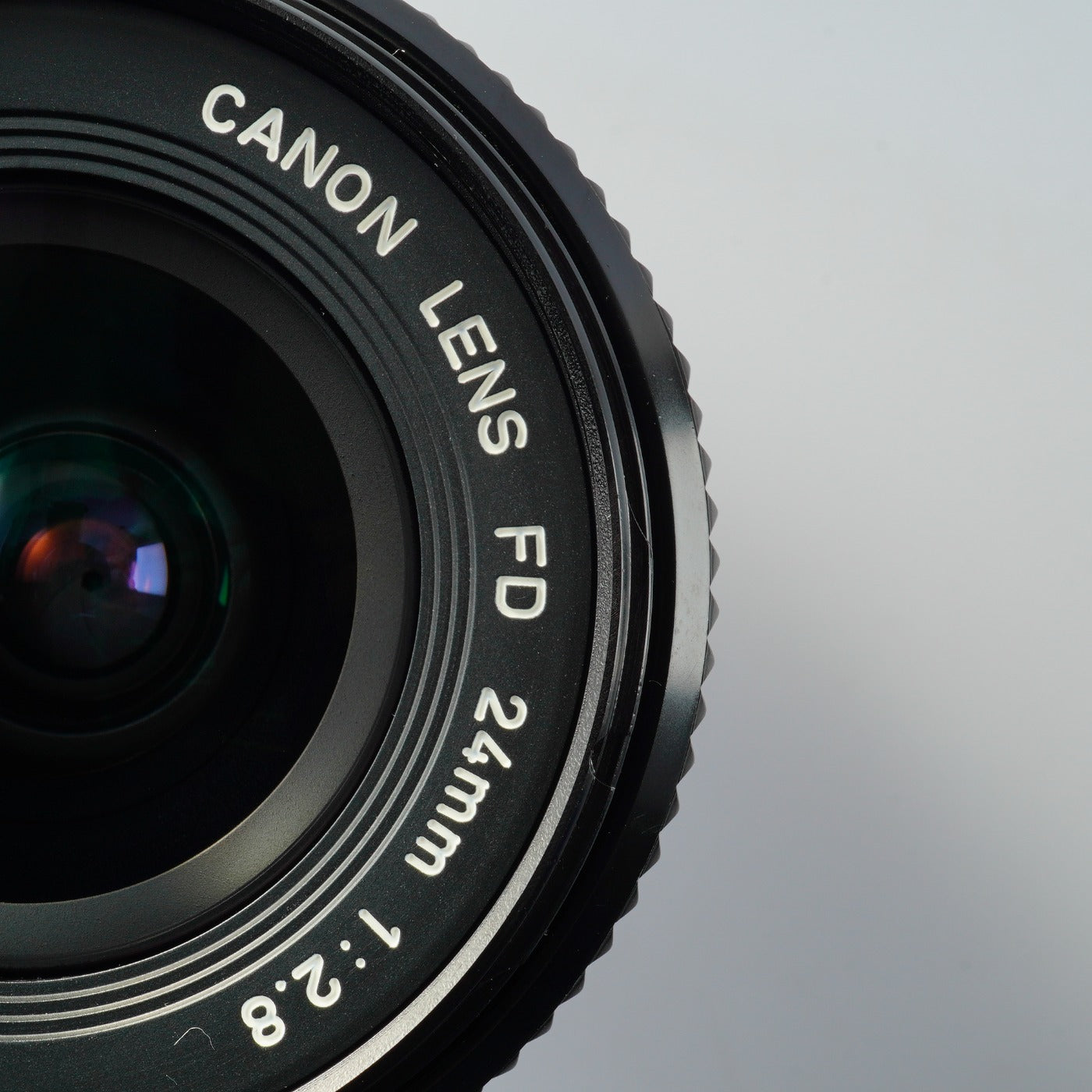 Canon New FD NFD 24mm F/2.8 単焦点レンズ