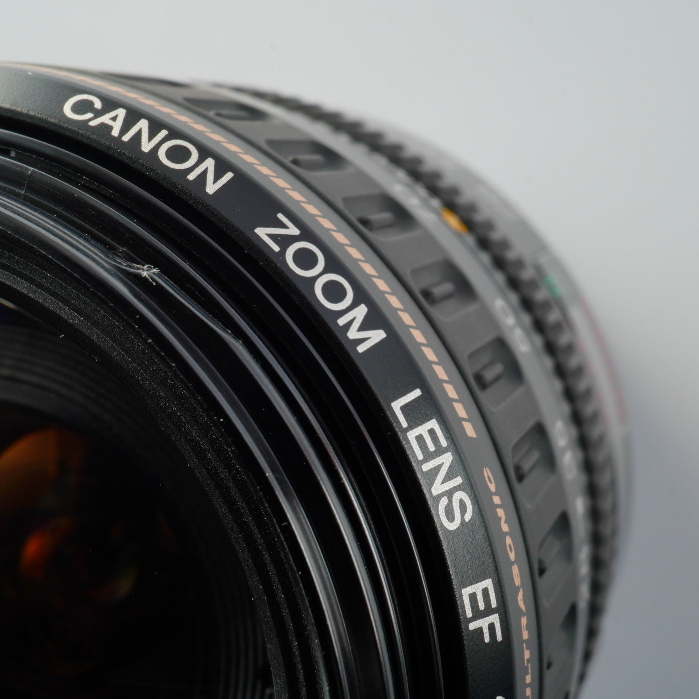 Canon EF 28–105 mm F/3.5–4.5 USM ズームレンズ