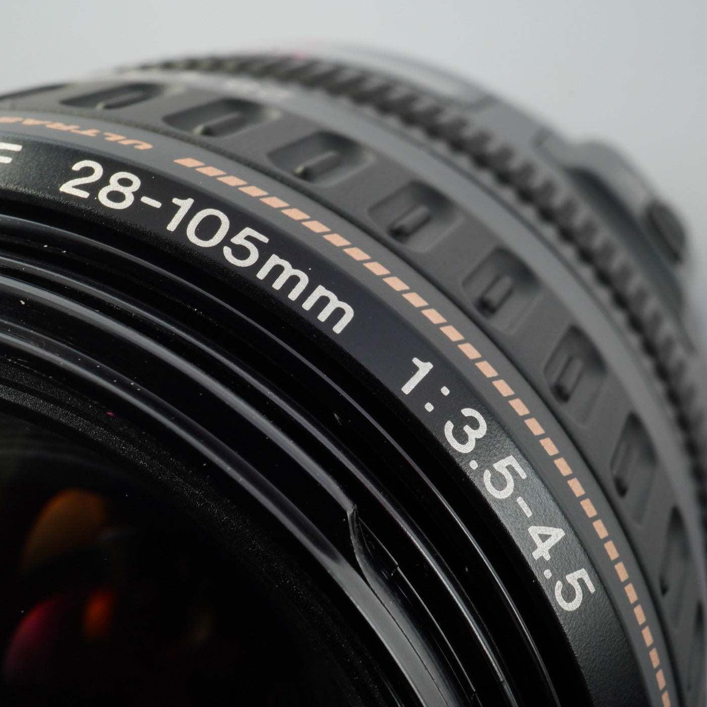 Canon EF 28–105 mm F/3.5–4.5 USM ズームレンズ
