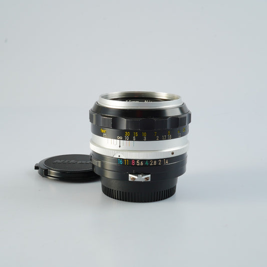 Nikon 非Ai NIKKOR S Auto 50mm F/1.4 単焦点レンズ
