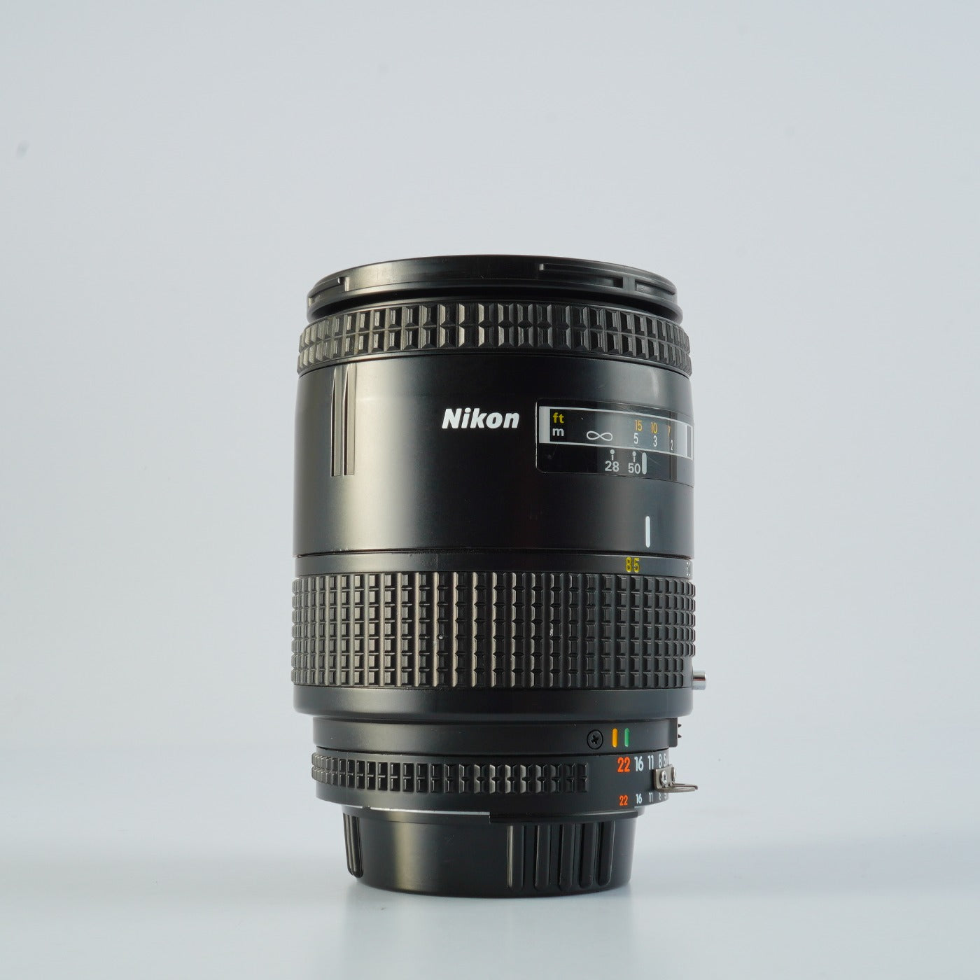Nikon AF NIKKOR 28-85mm F/3.5-4.5 ズームレンズ
