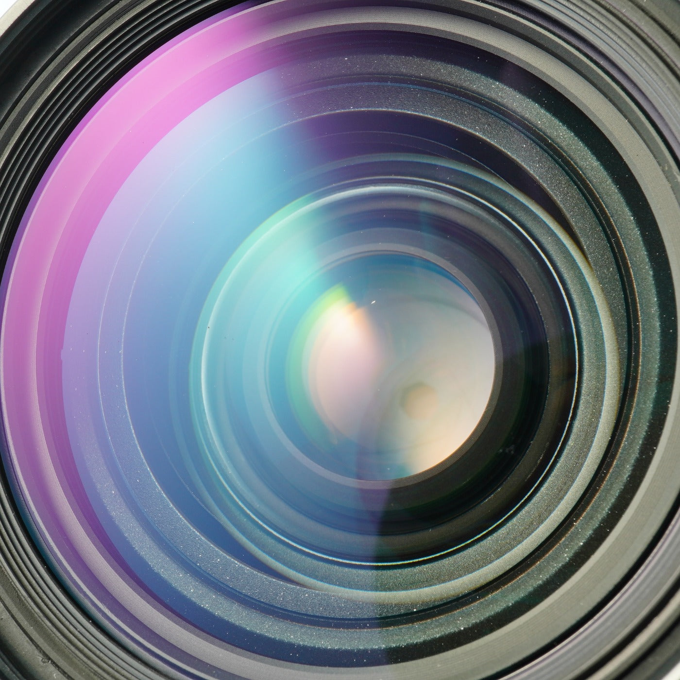 Nikon AF NIKKOR 28-85mm F/3.5-4.5 ズームレンズ