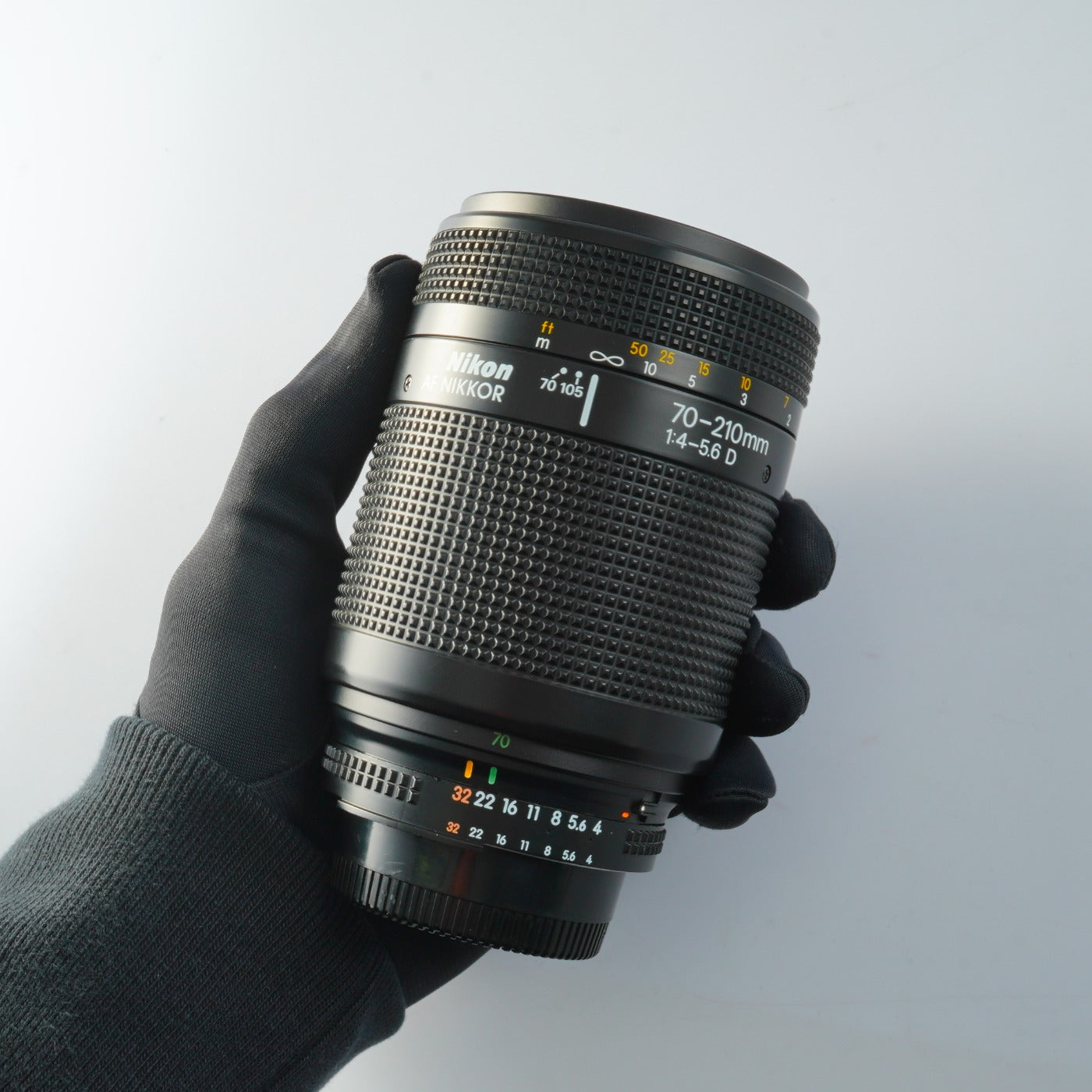 Nikon AF NIKKOR 70-210mm F/4-5.6 D ズームレンズ