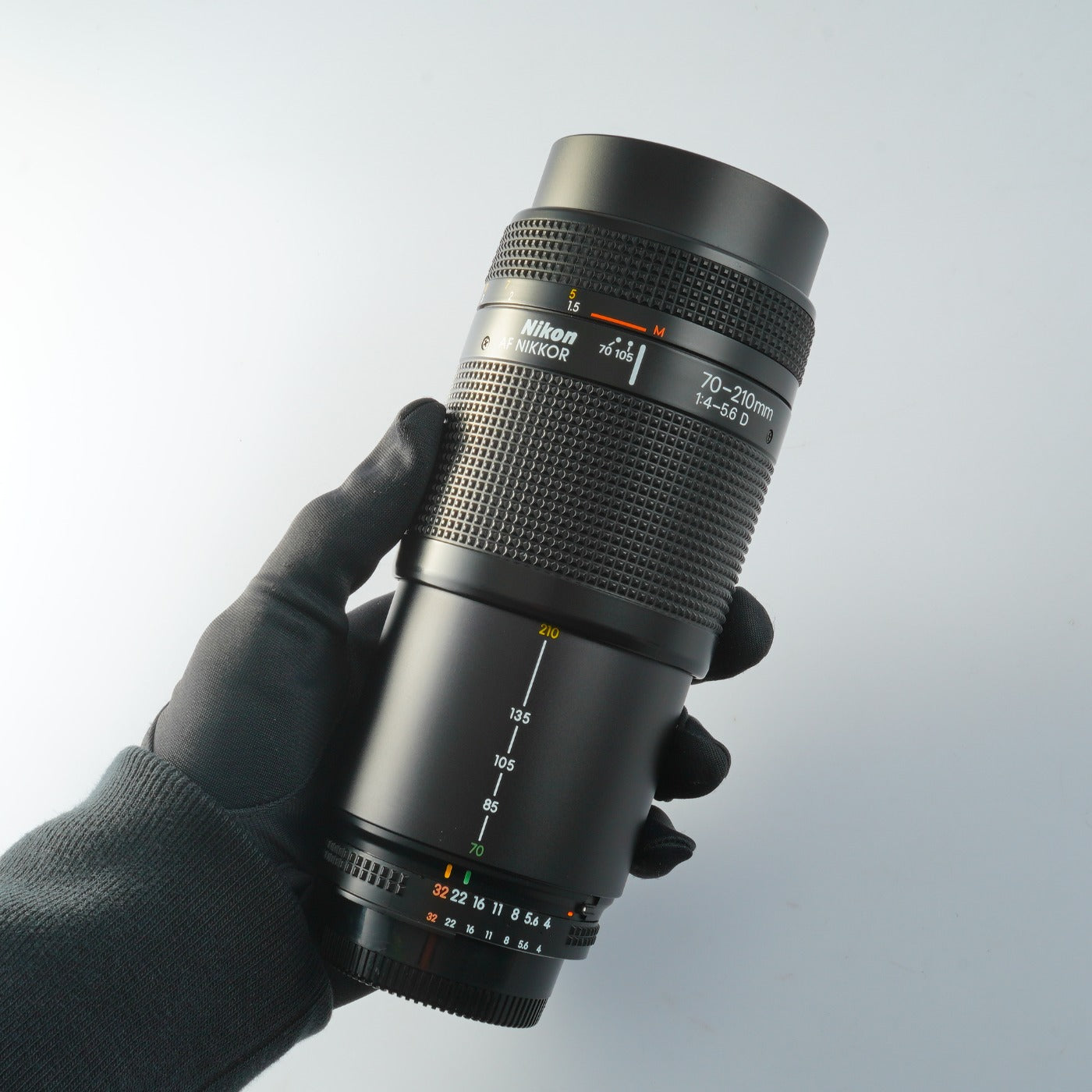 Nikon AF NIKKOR 70-210mm F/4-5.6 D ズームレンズ