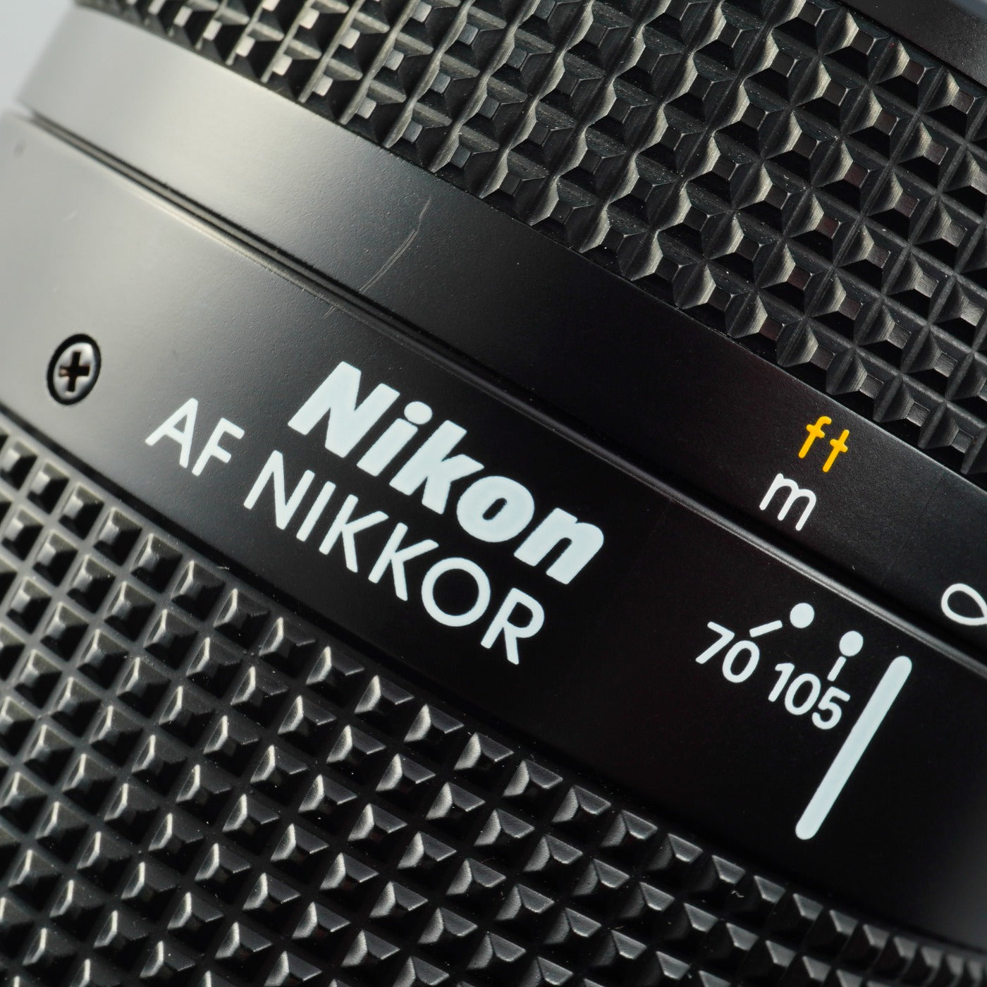 Nikon AF NIKKOR 70-210mm F/4-5.6 D ズームレンズ