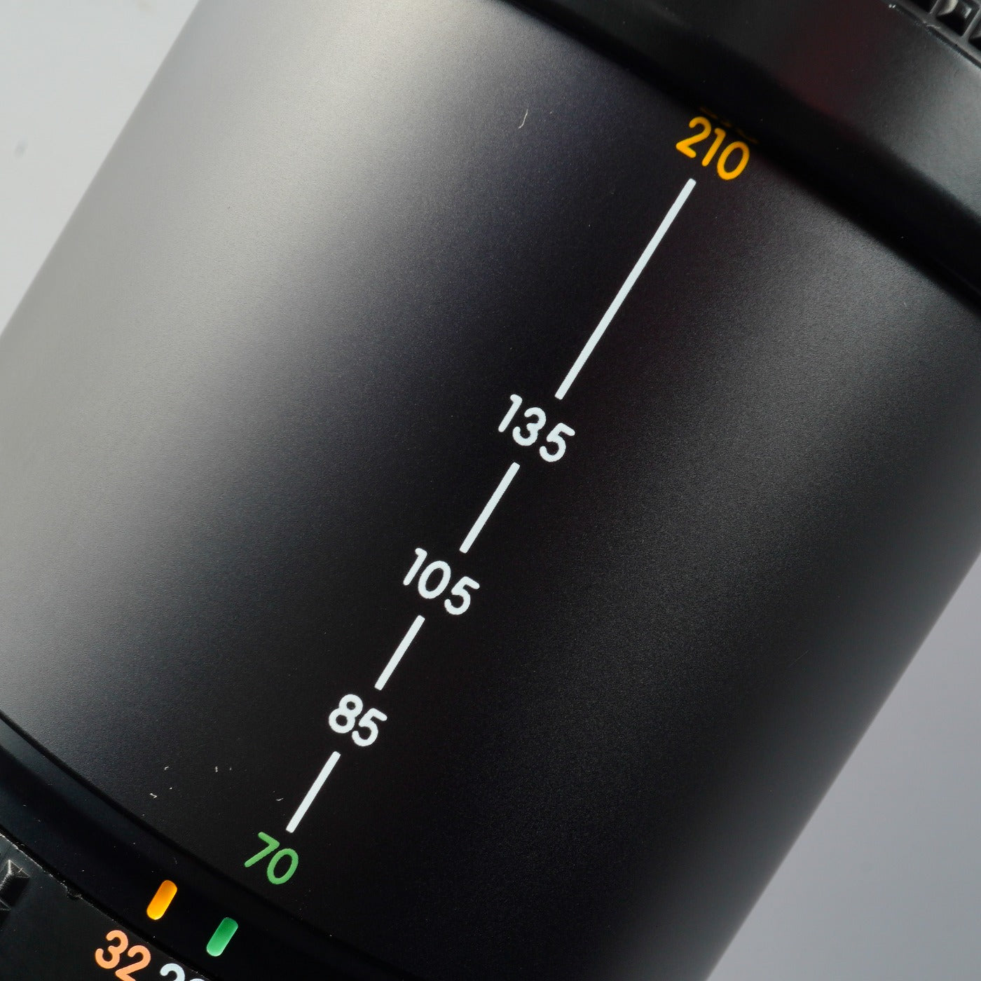 Nikon AF NIKKOR 70-210mm F/4-5.6 D ズームレンズ